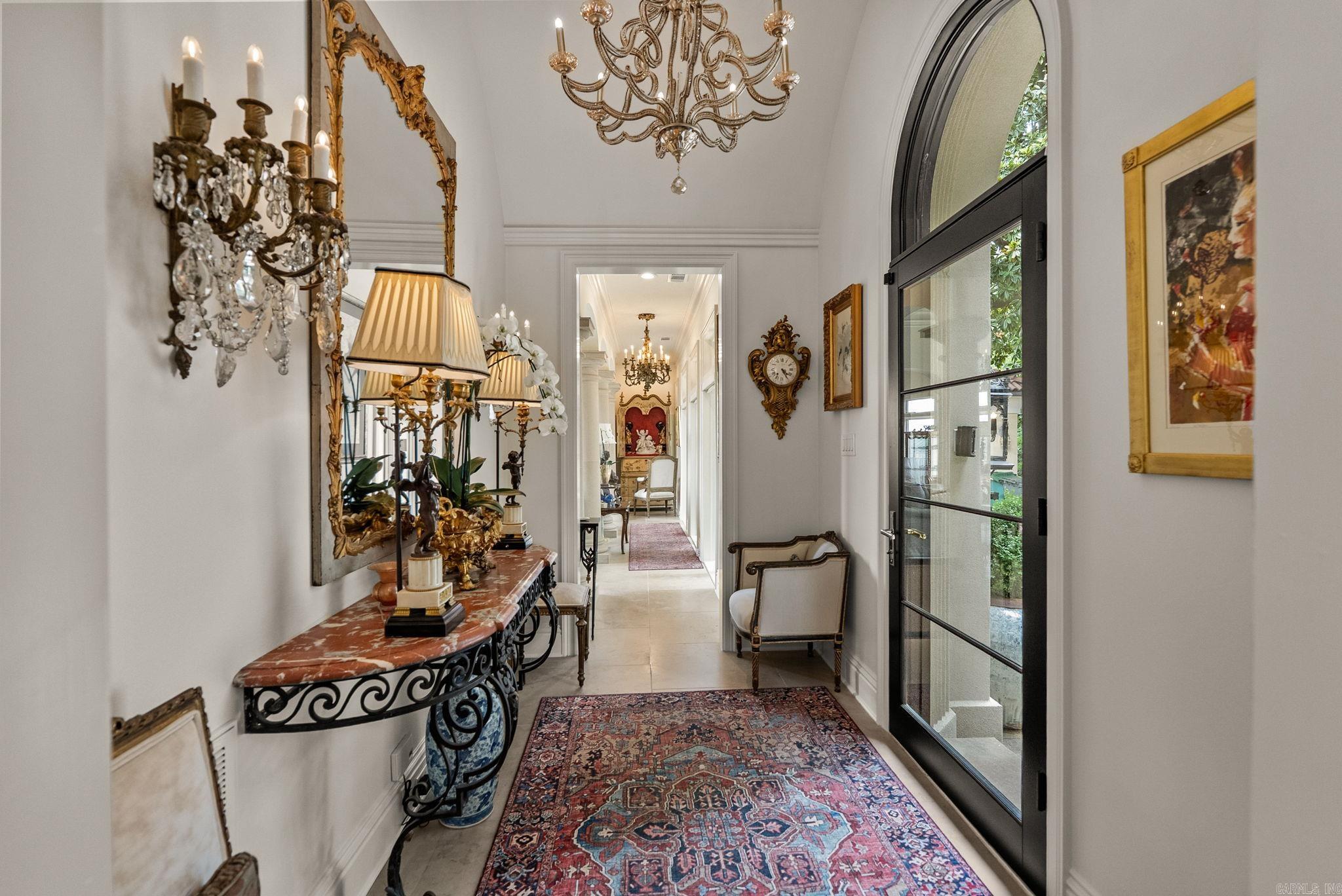 RIVERVIEW MANOR - Residential