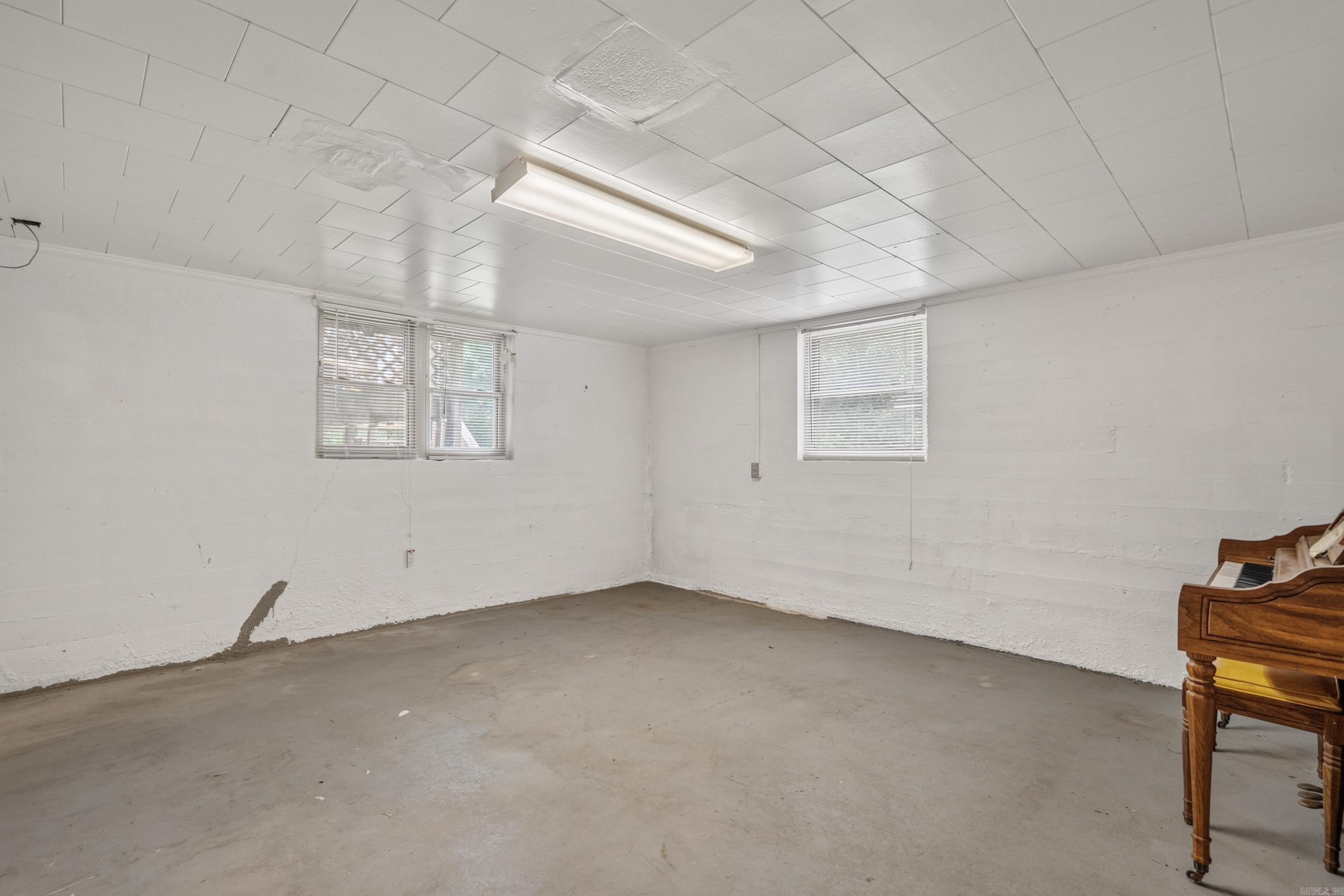 BURROUGHS, J.H. - Residential