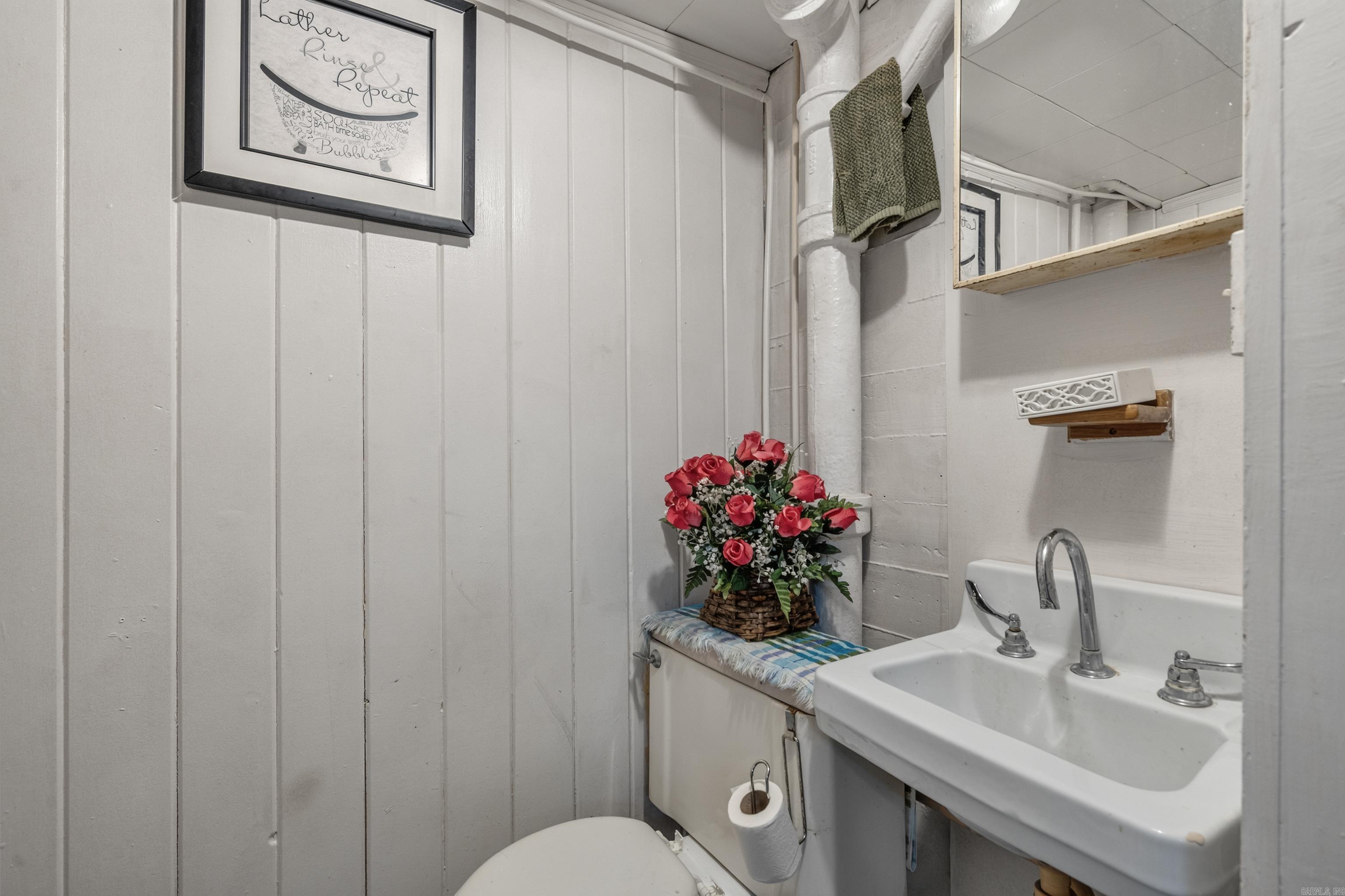 BURROUGHS, J.H. - Residential