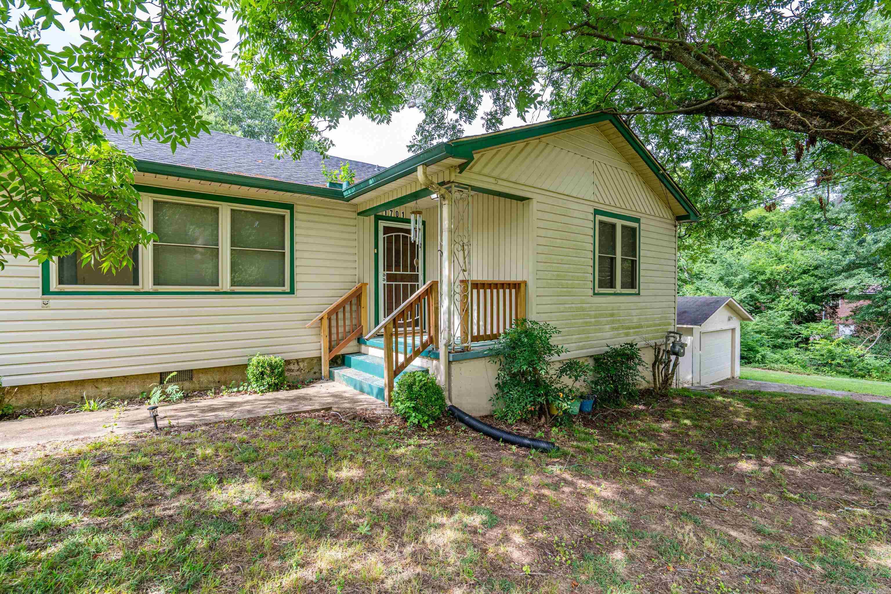 BURROUGHS, J.H. - Residential