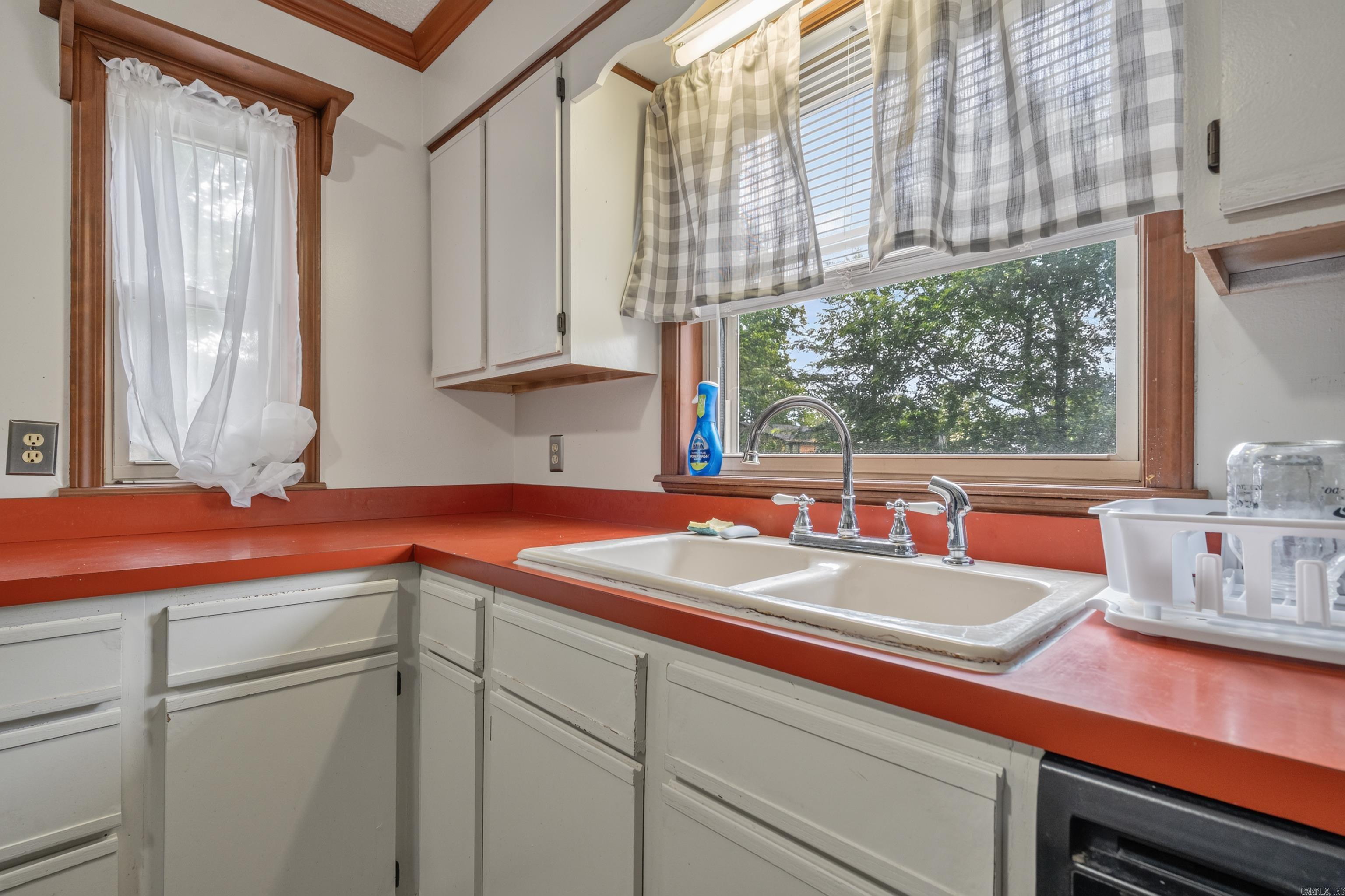 BURROUGHS, J.H. - Residential