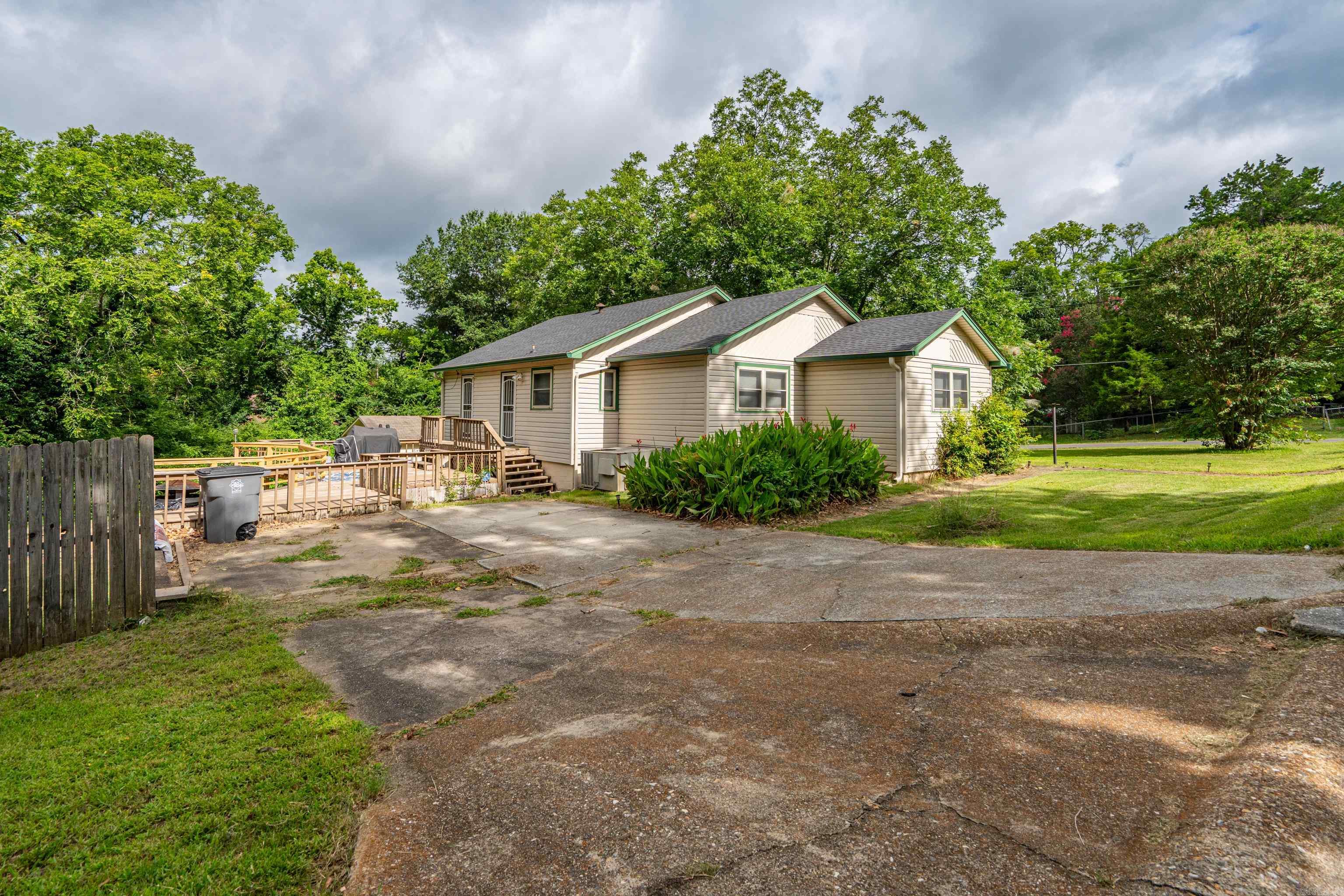 BURROUGHS, J.H. - Residential