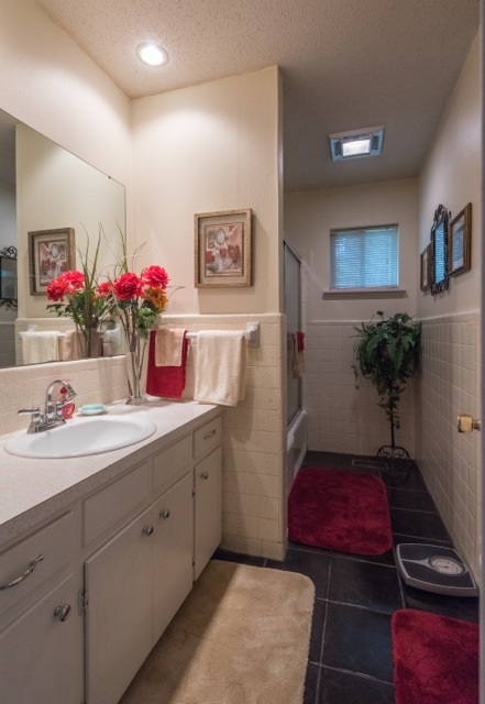 INDIAN HILLS - Residential
