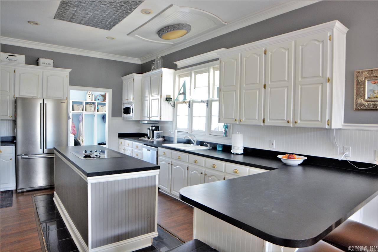 MEADOW PARK - Residential