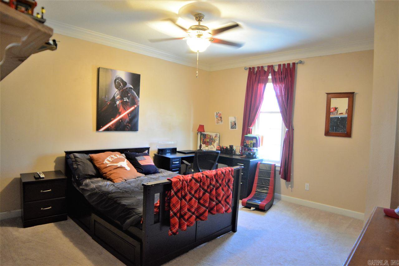 MEADOW PARK - Residential