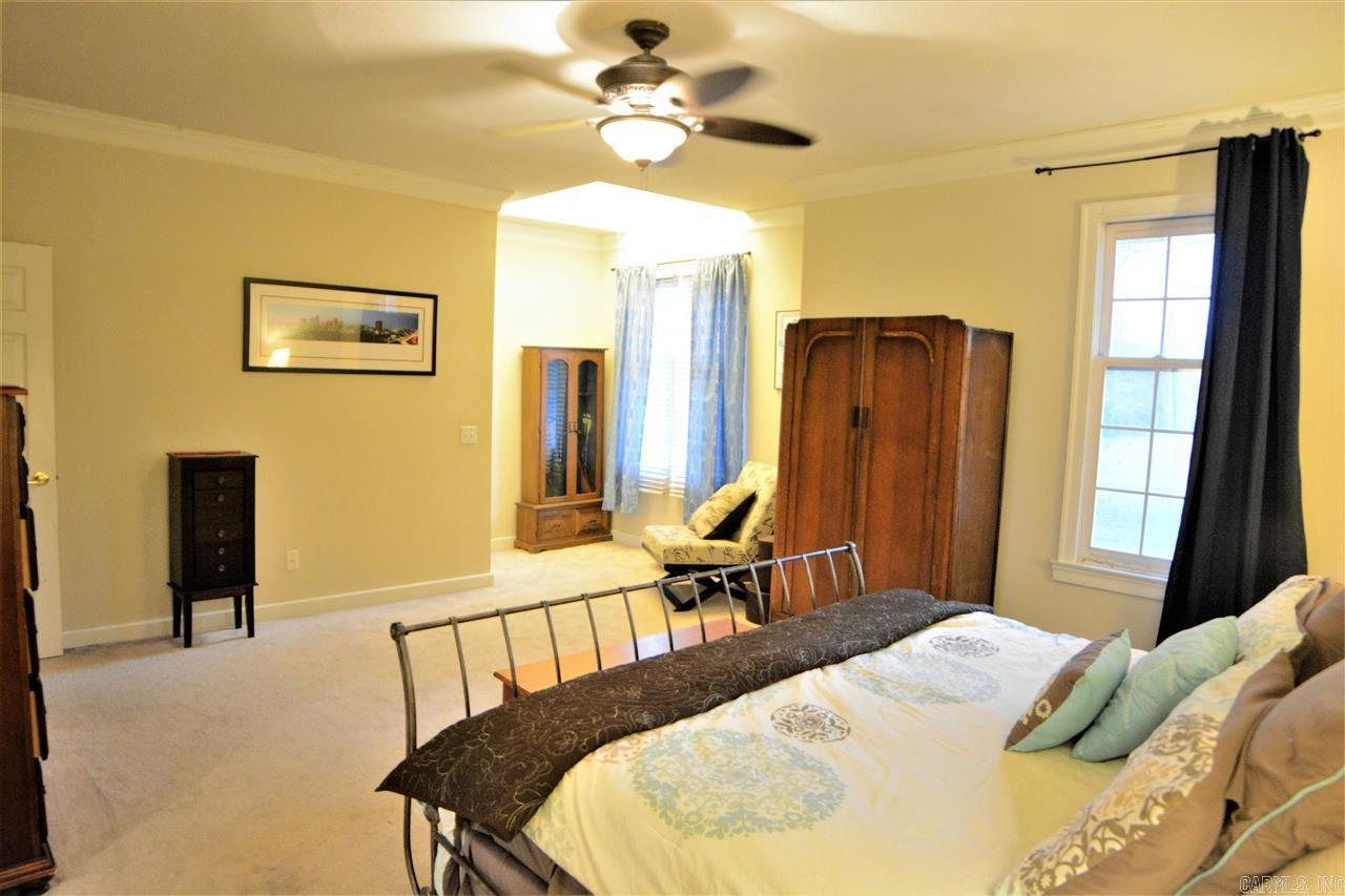 MEADOW PARK - Residential