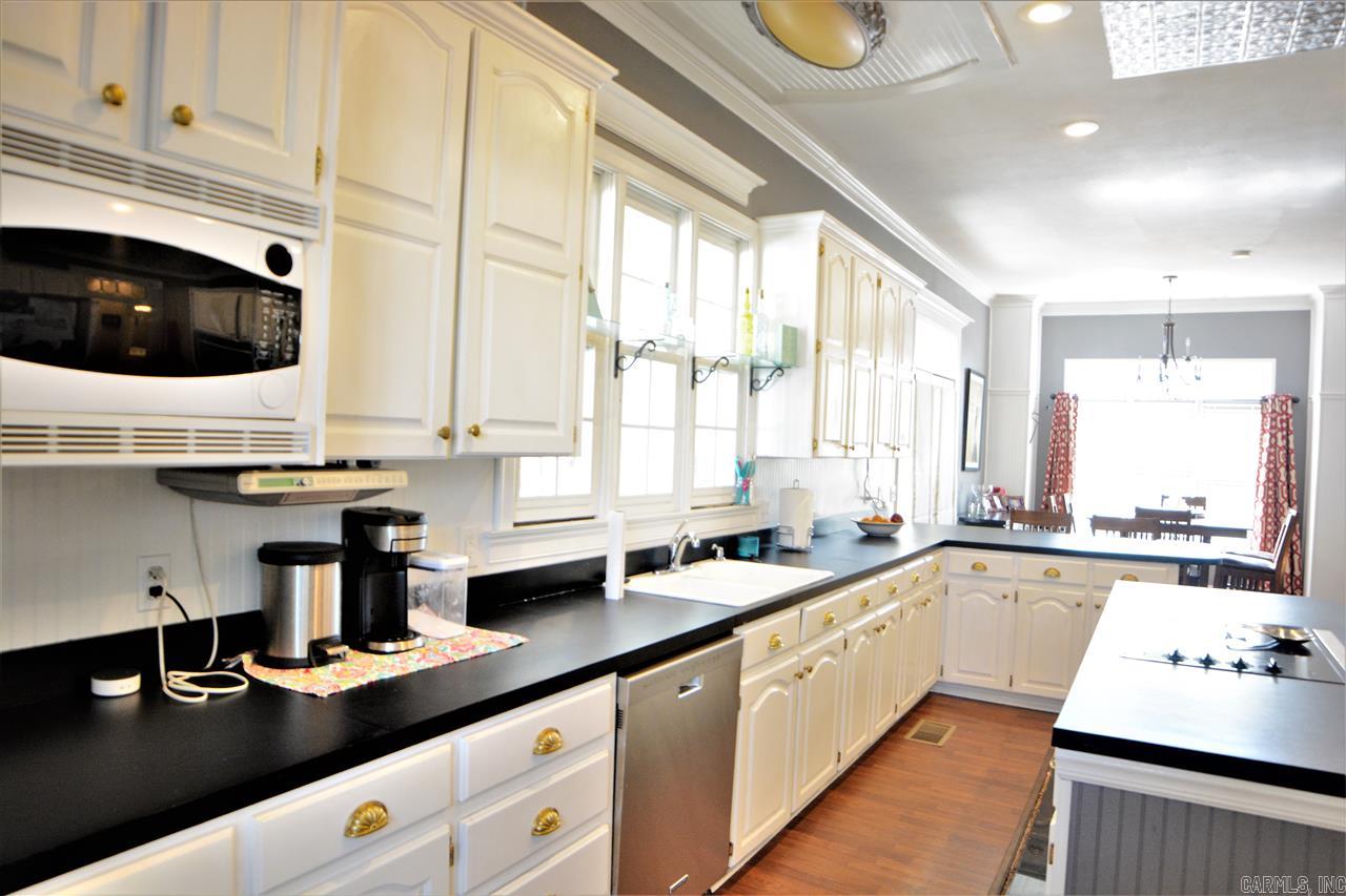 MEADOW PARK - Residential