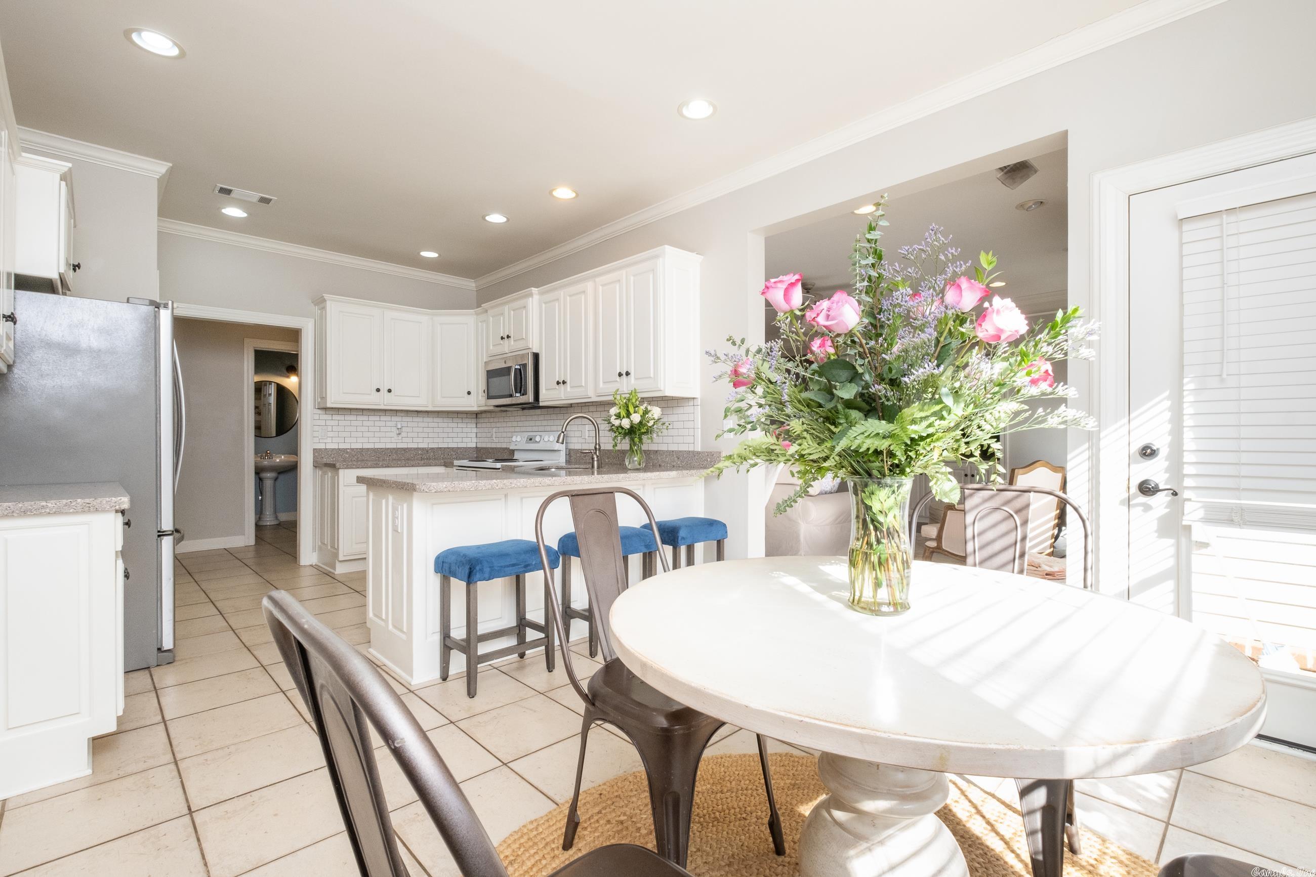 CHENAL VALLEY DUQUESNE COMMUNITY - Residential