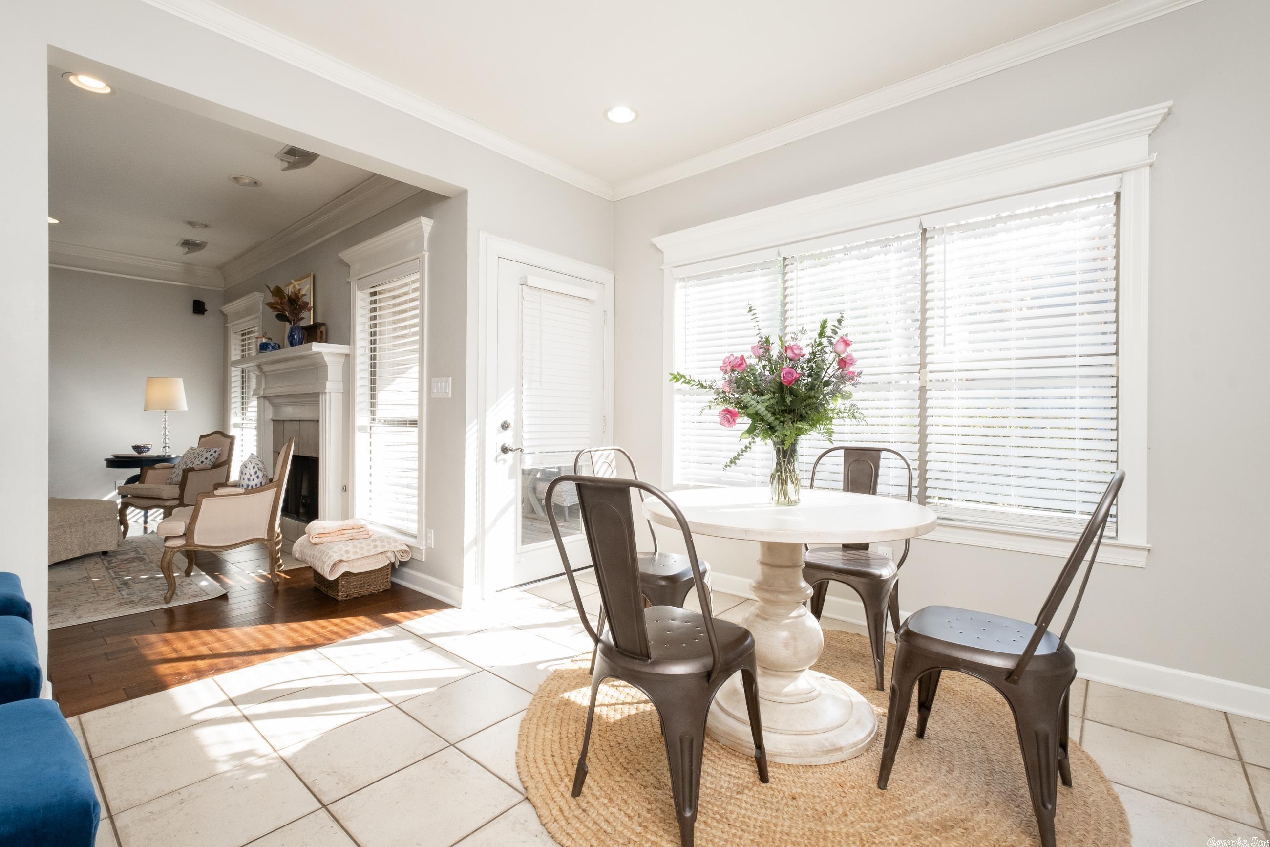 CHENAL VALLEY DUQUESNE COMMUNITY - Residential