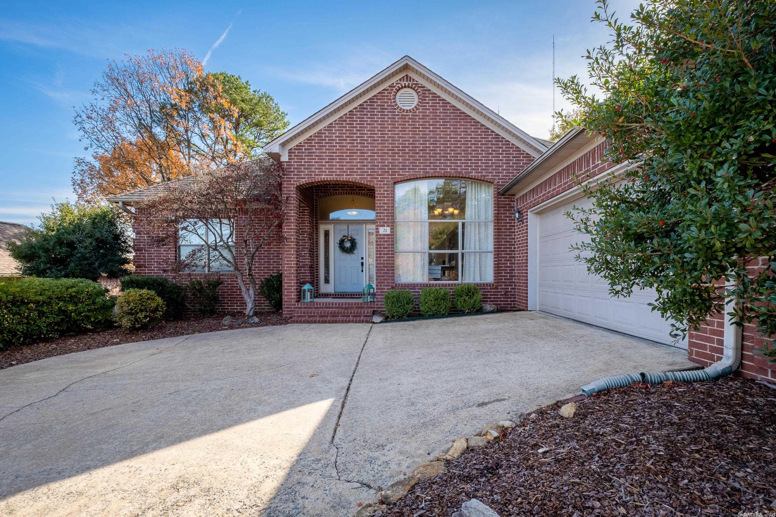 CHENAL VALLEY DUQUESNE COMMUNITY - Residential
