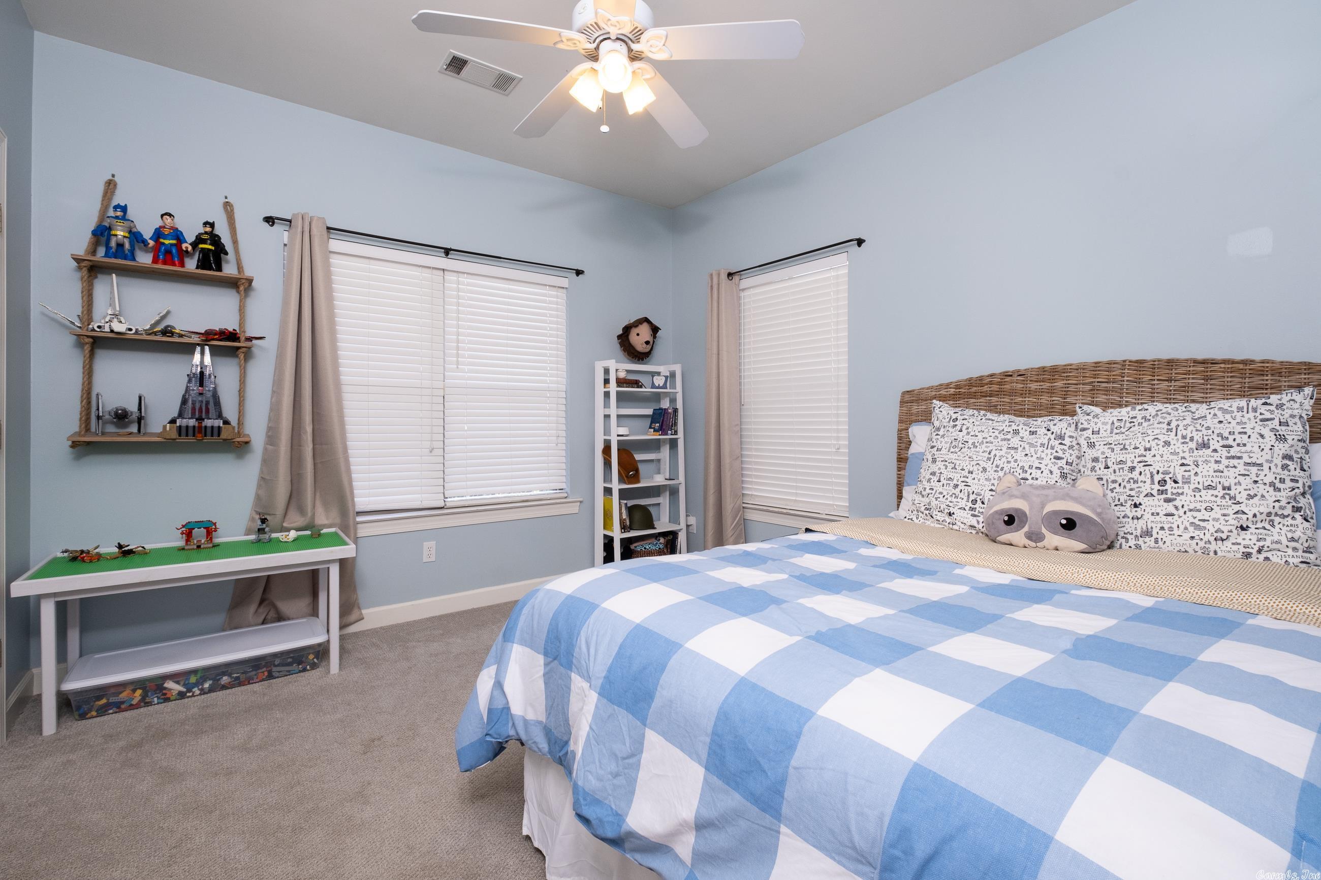 CHENAL VALLEY DUQUESNE COMMUNITY - Residential