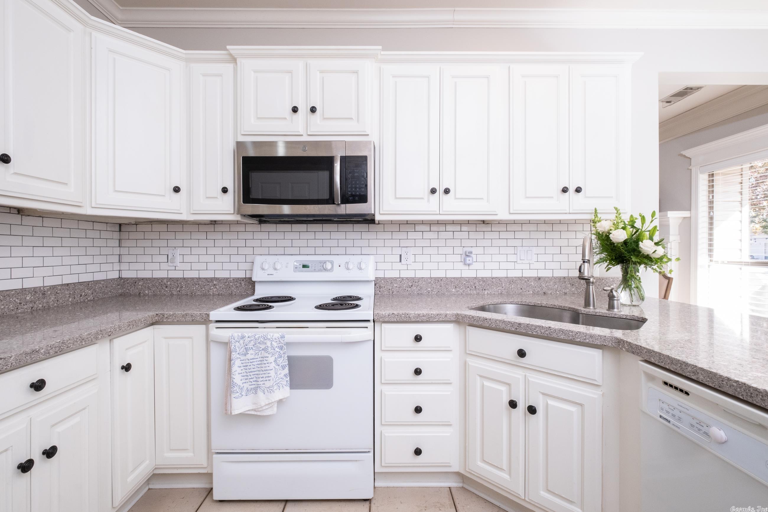 CHENAL VALLEY DUQUESNE COMMUNITY - Residential