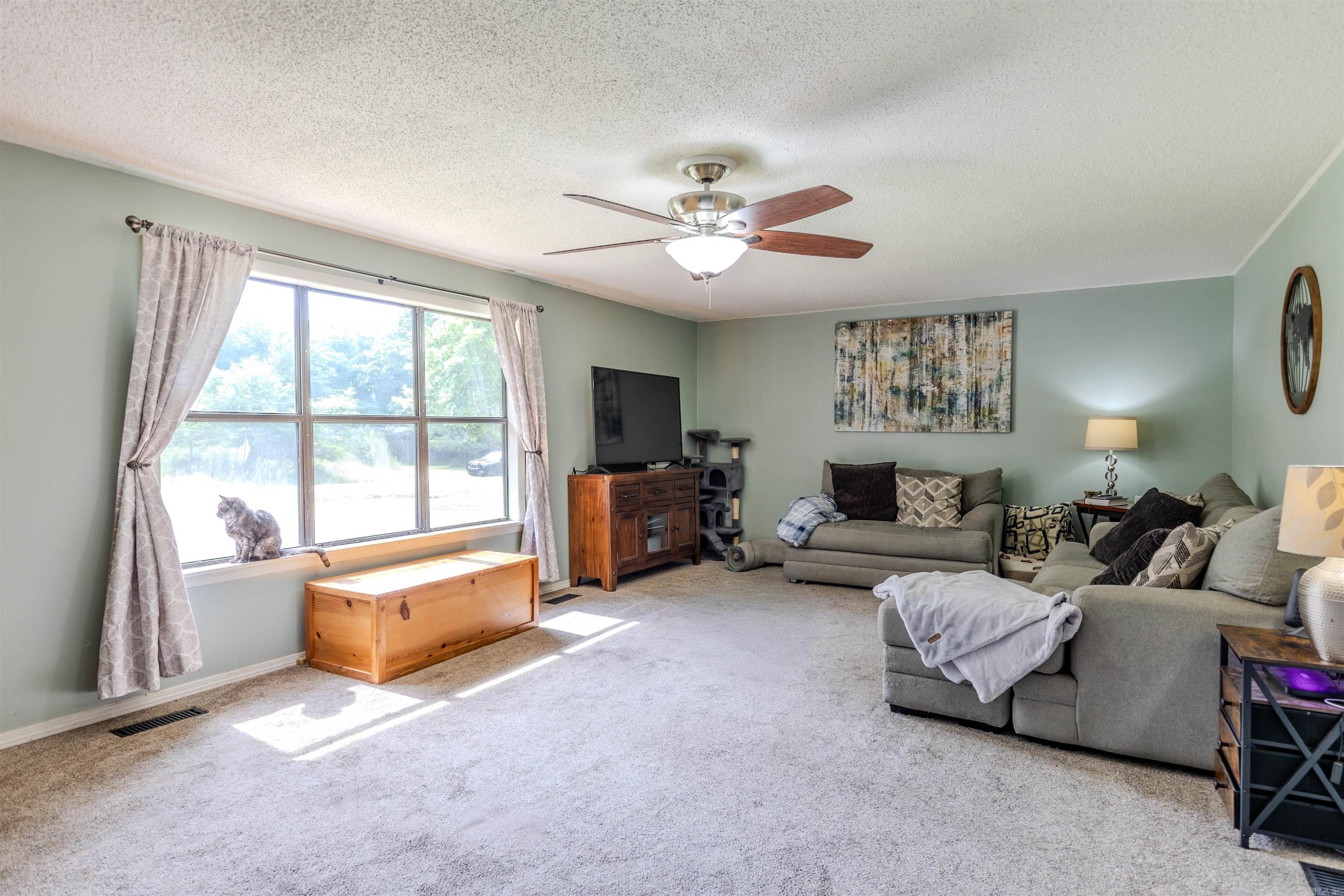Perryville City Acerage - Residential