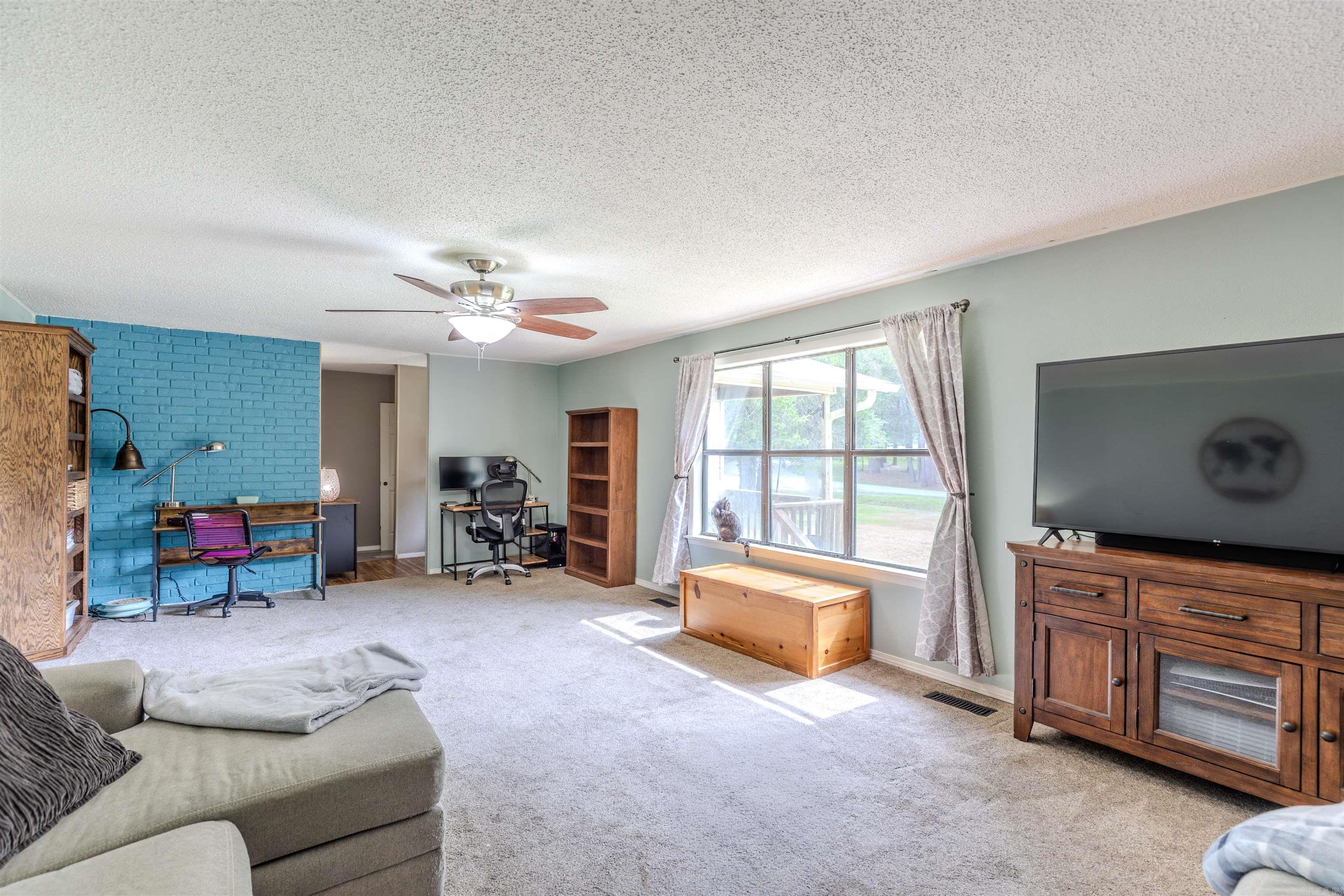 Perryville City Acerage - Residential