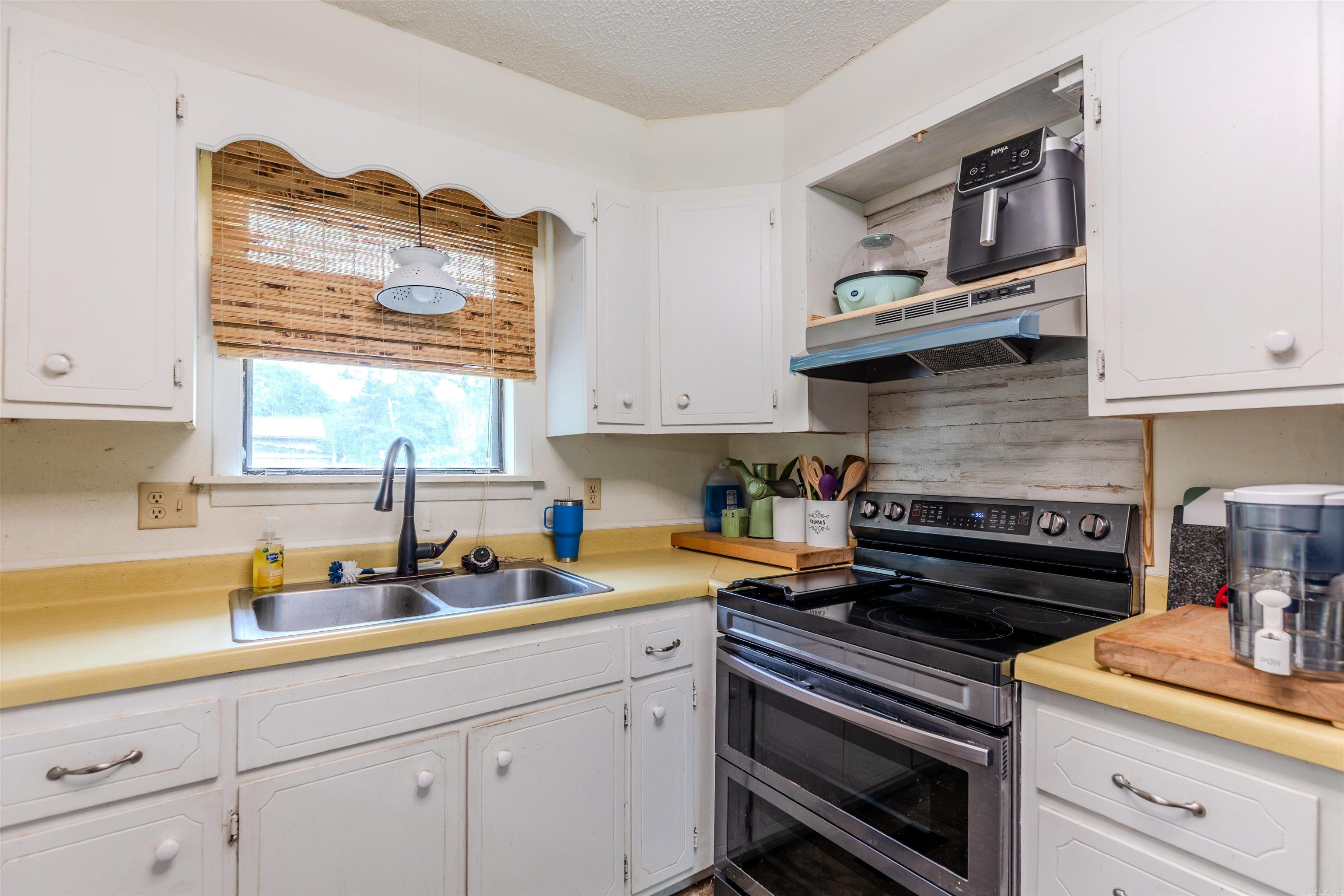 Perryville City Acerage - Residential