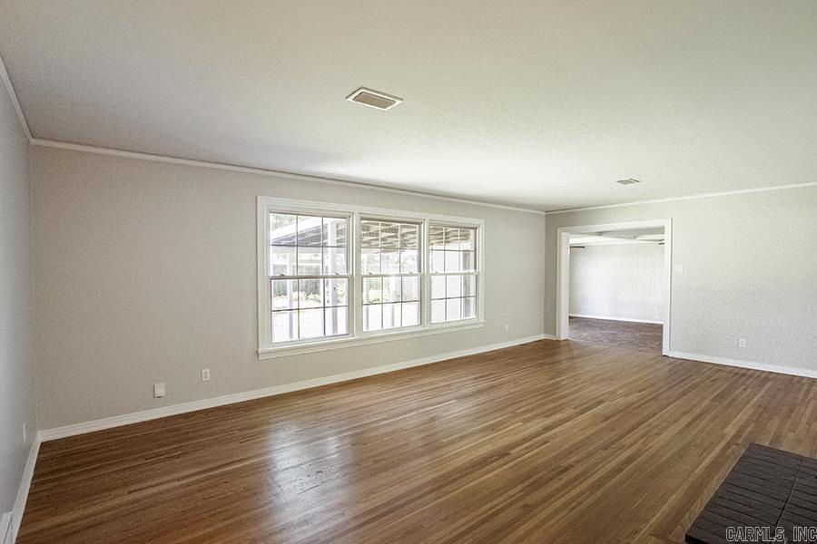 BRIARWOOD - Residential