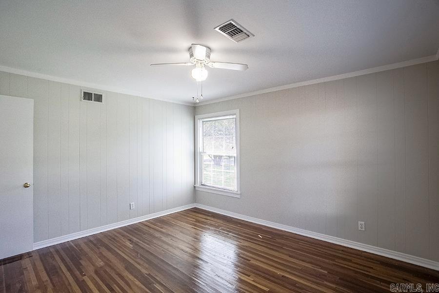 BRIARWOOD - Residential