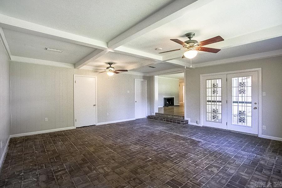 BRIARWOOD - Residential