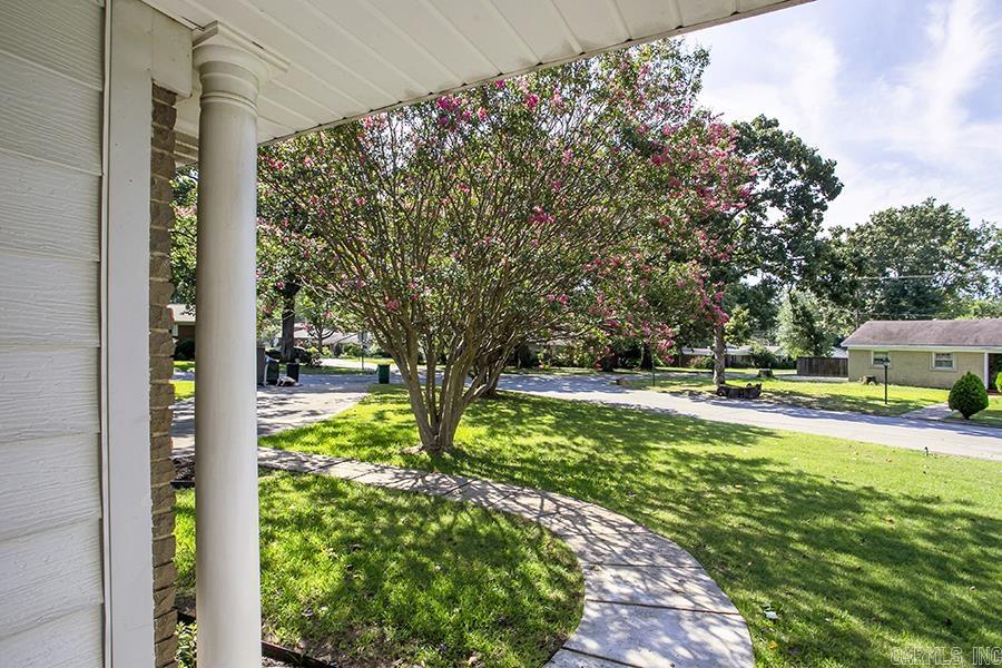 BRIARWOOD - Residential