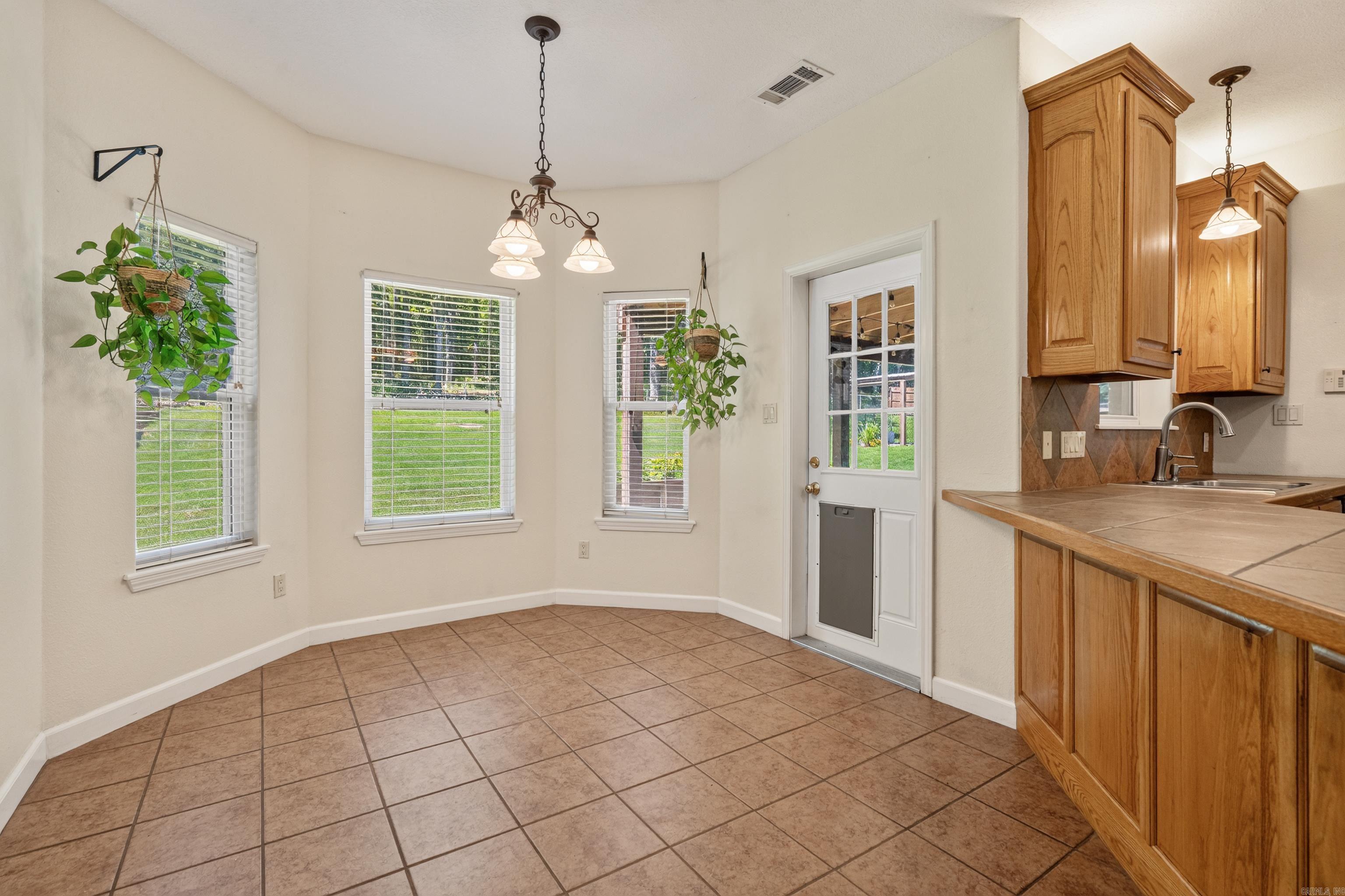 DOGWOOD SPRINGS COUNTRY ESTATES - Residential