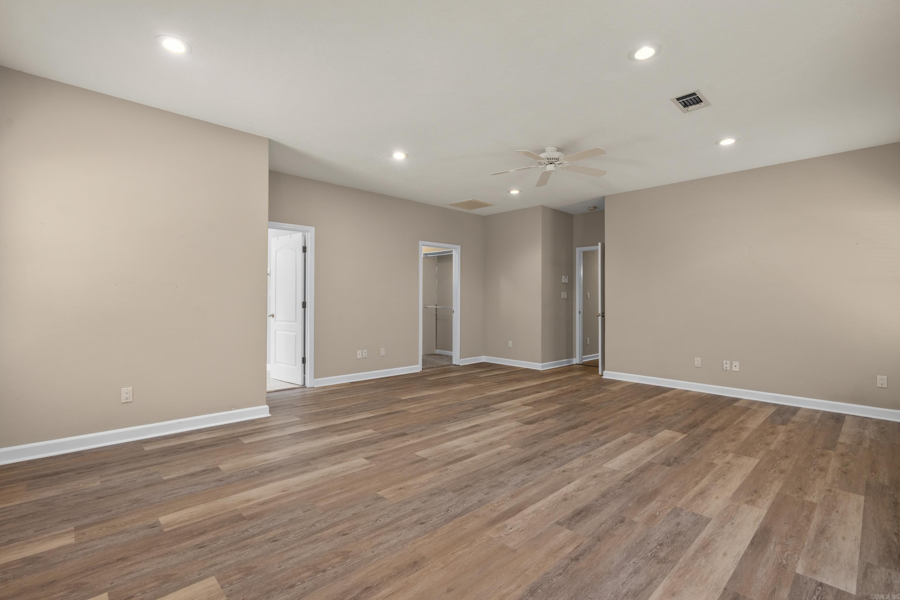 DOGWOOD SPRINGS COUNTRY ESTATES - Residential