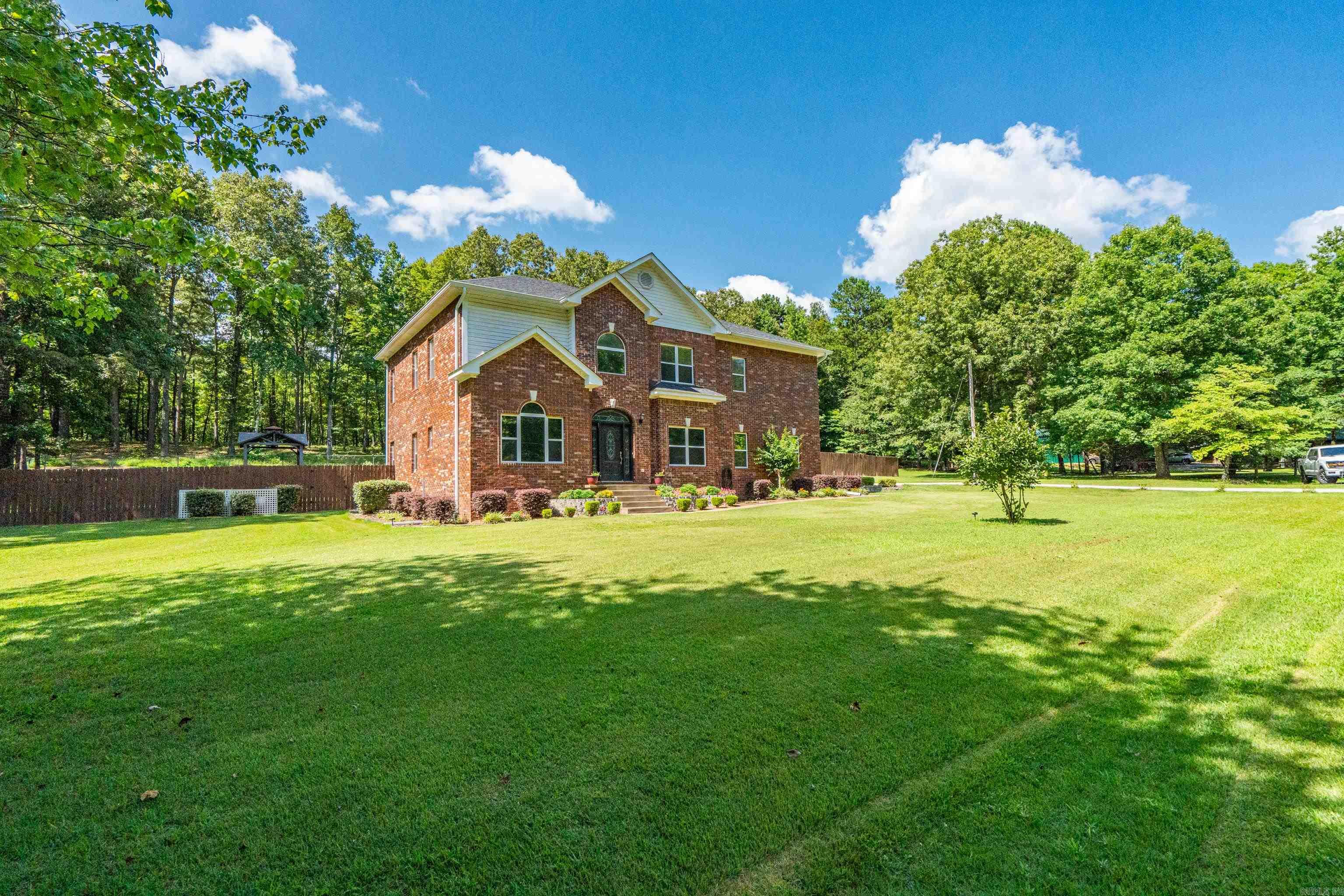 DOGWOOD SPRINGS COUNTRY ESTATES - Residential