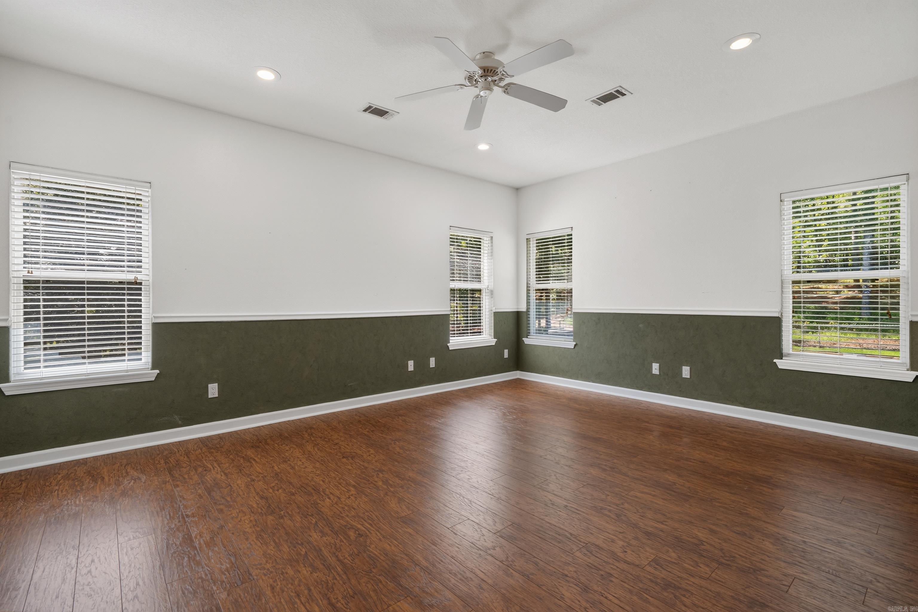 DOGWOOD SPRINGS COUNTRY ESTATES - Residential