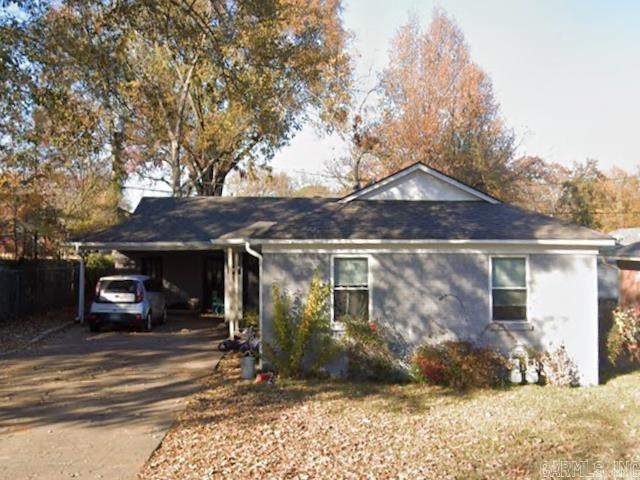 Remodeled duplex in the heart of Park Hill.  Looking to add to your portfolio?  Starting your Real Estate journey? Live in one side and rent the other? Each unit is 2 Bed and 1 Bath with 720 sq/ft each.  Each unit rents for $825/mo. for a total of $1650/mo.  These units have access to highway, restaurants, shopping, hospital systems and a bus route.
