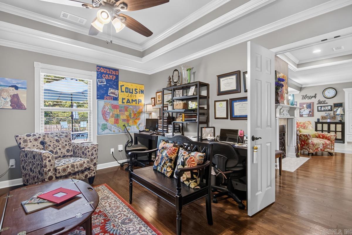 STONEYBROOK - Residential