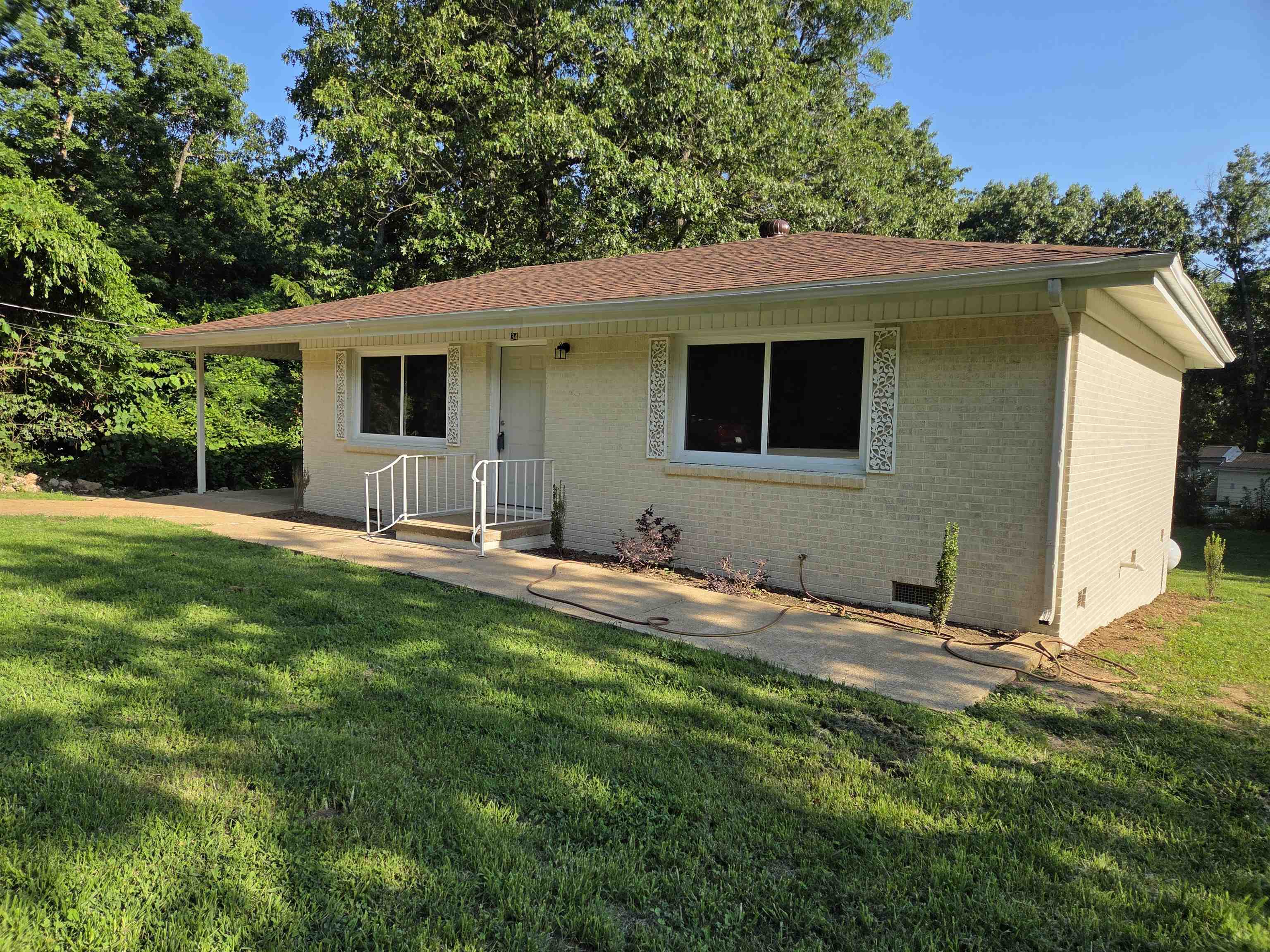 Sequoyah - Residential