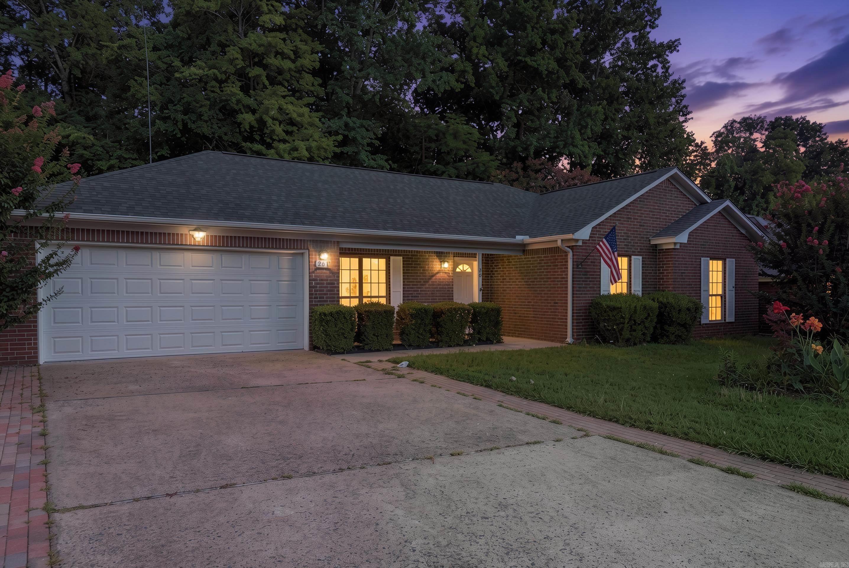 NORTHRIDGE - Residential