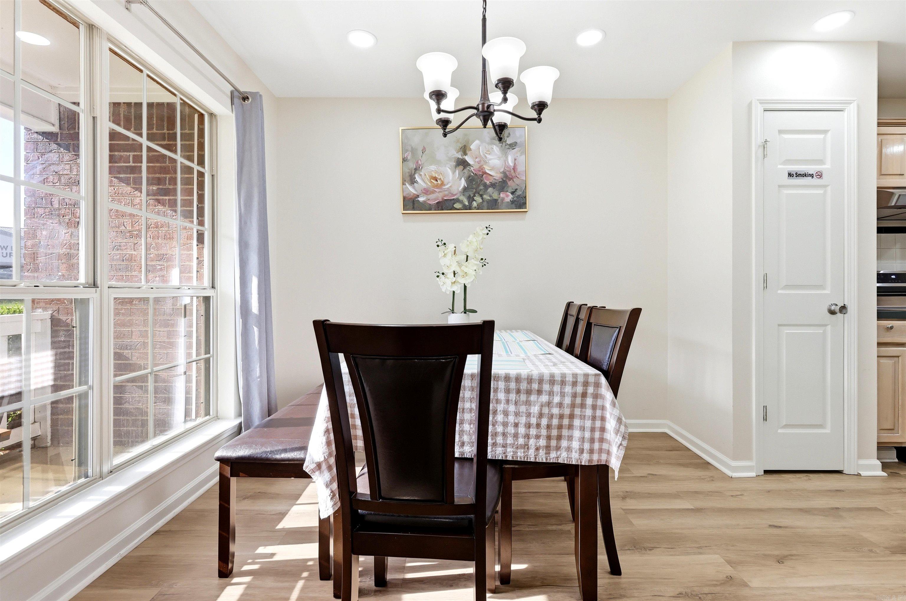 NORTHRIDGE - Residential