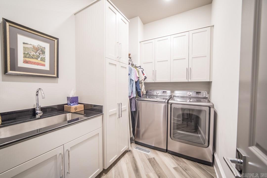 HICKORY CREEK - Residential