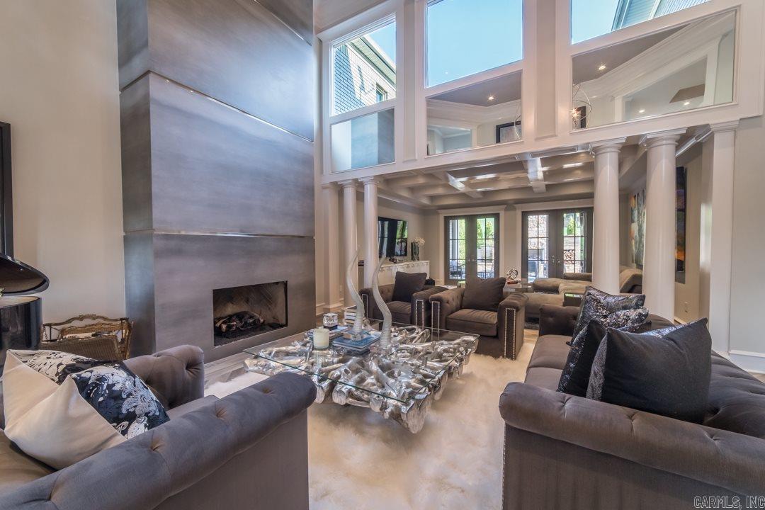 HICKORY CREEK - Residential