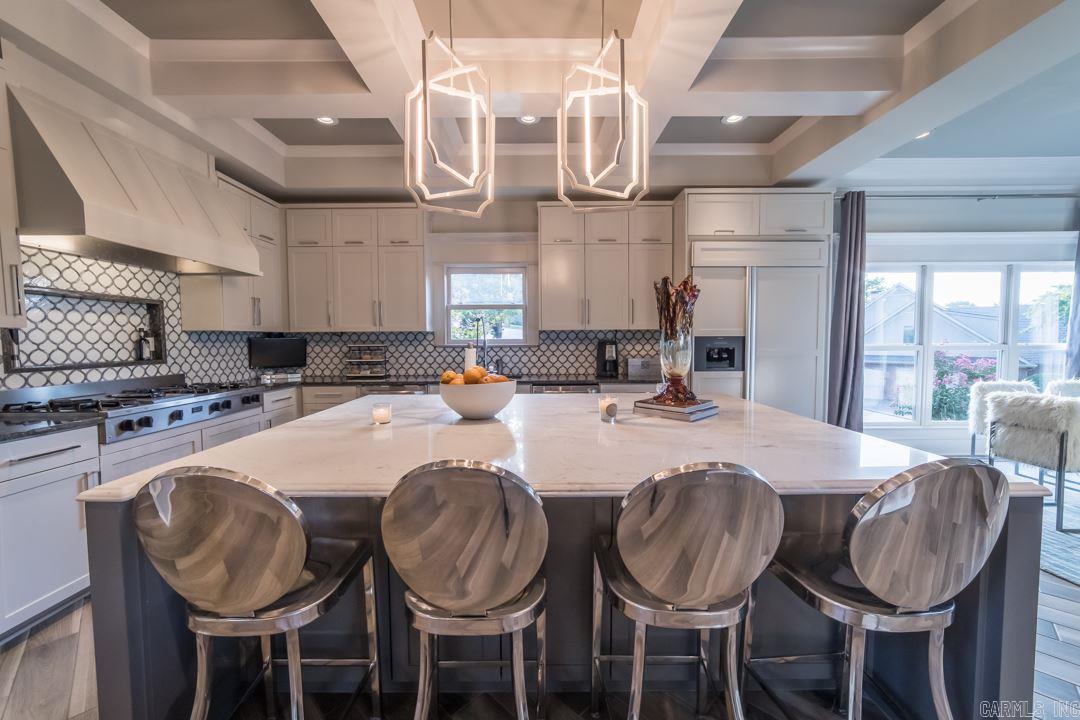 HICKORY CREEK - Residential