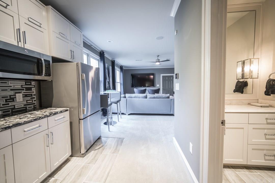 HICKORY CREEK - Residential