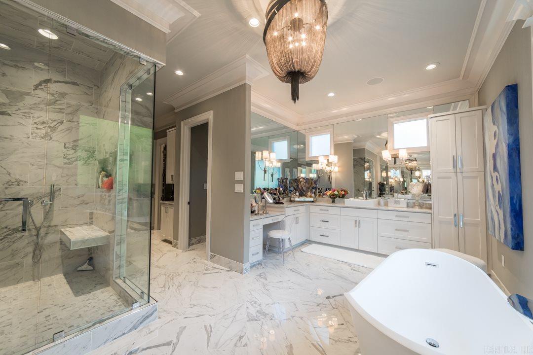 HICKORY CREEK - Residential