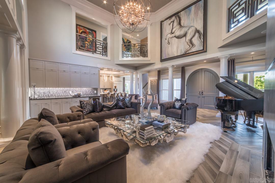 HICKORY CREEK - Residential