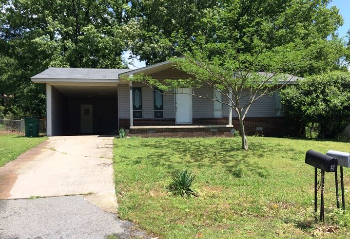 3 bedrooms 1.5 baths with Carport and fenced back yard. Washer/Dryer connection inside.  Investors: this house has rented for $650 per month.  First Time Home Buyers: Your payment will be less than you are currently paying for rent.  Schedule an appointment to tour this property today. Square footage approx., please measure.