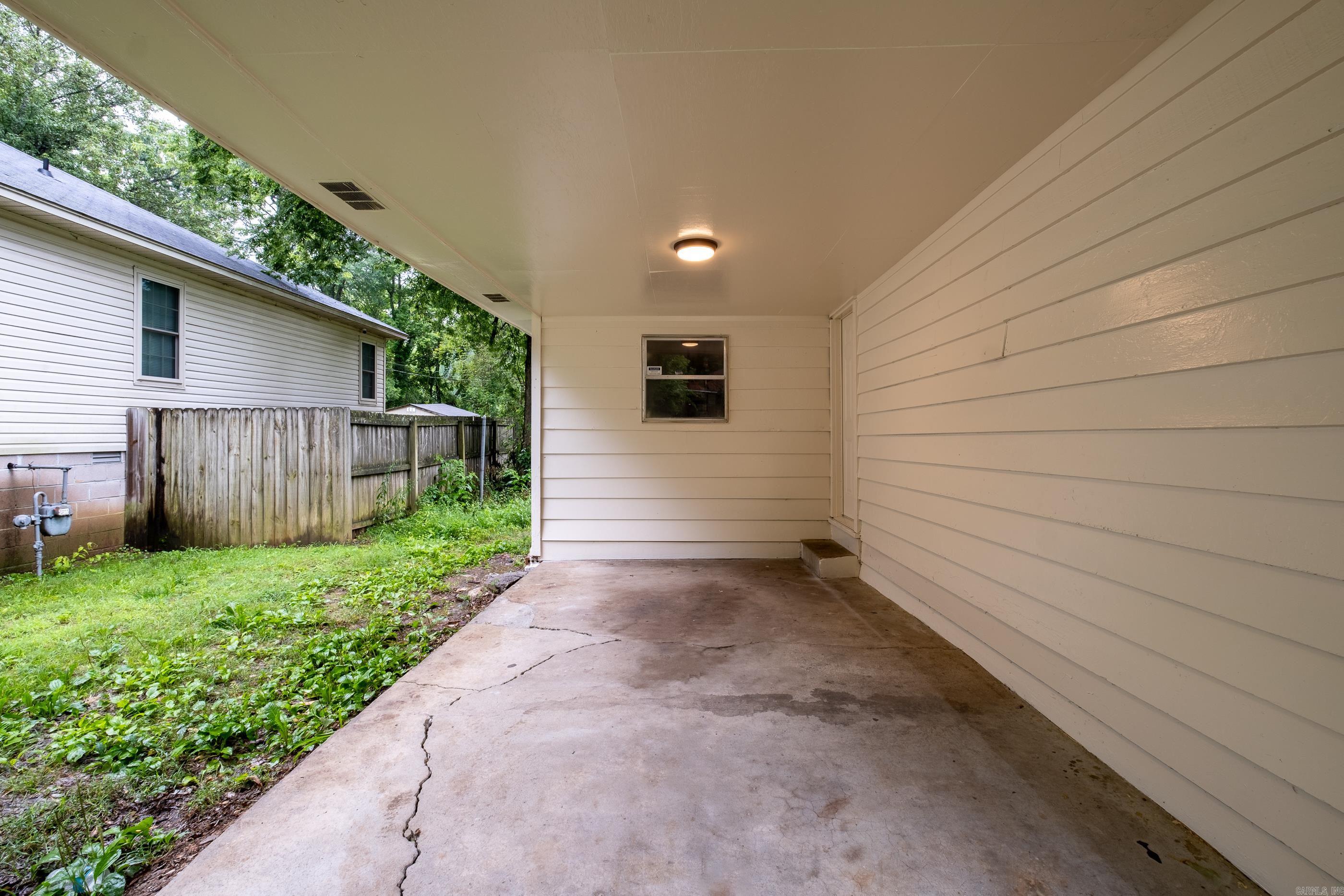 BARROW JOHN - Residential