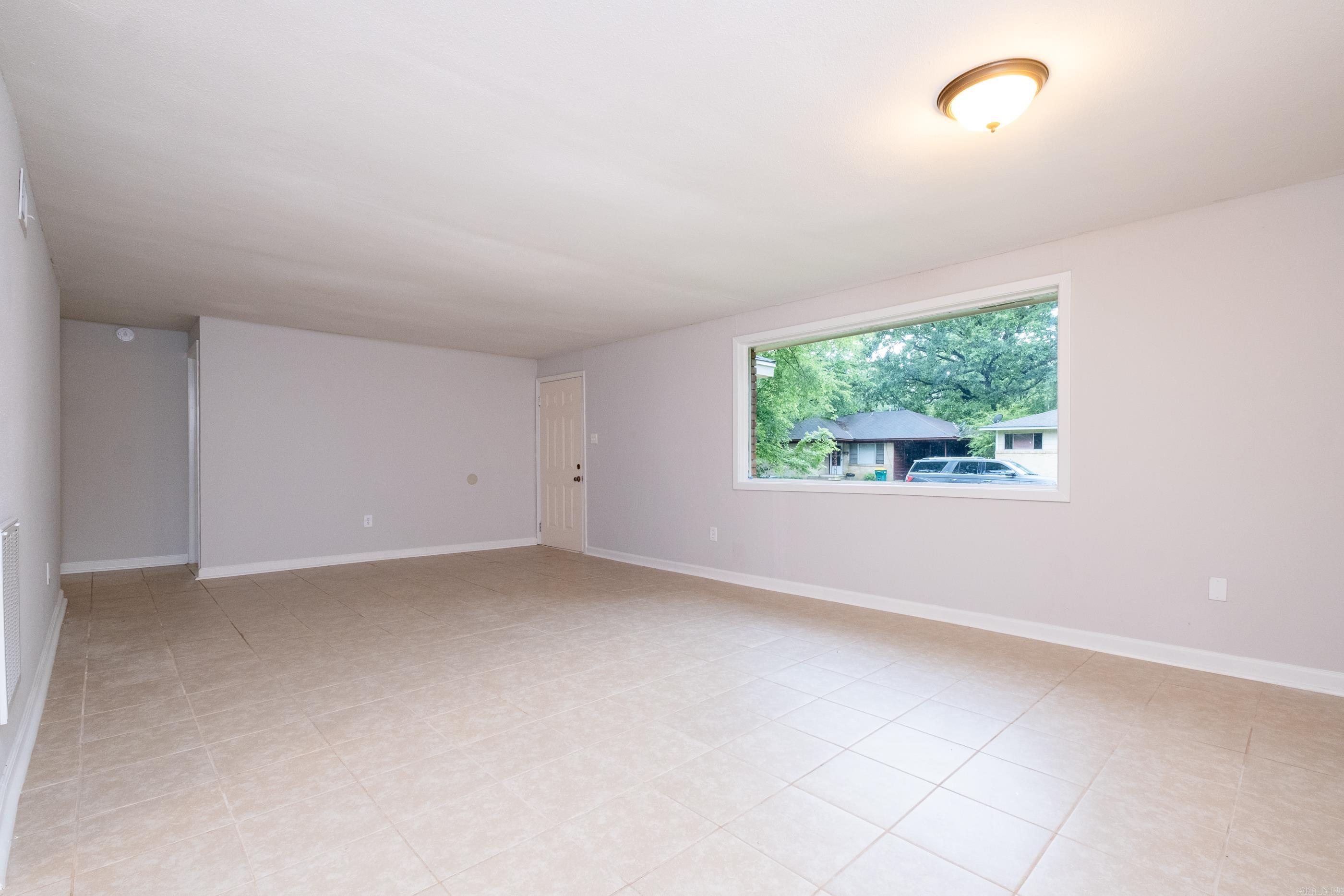 BARROW JOHN - Residential
