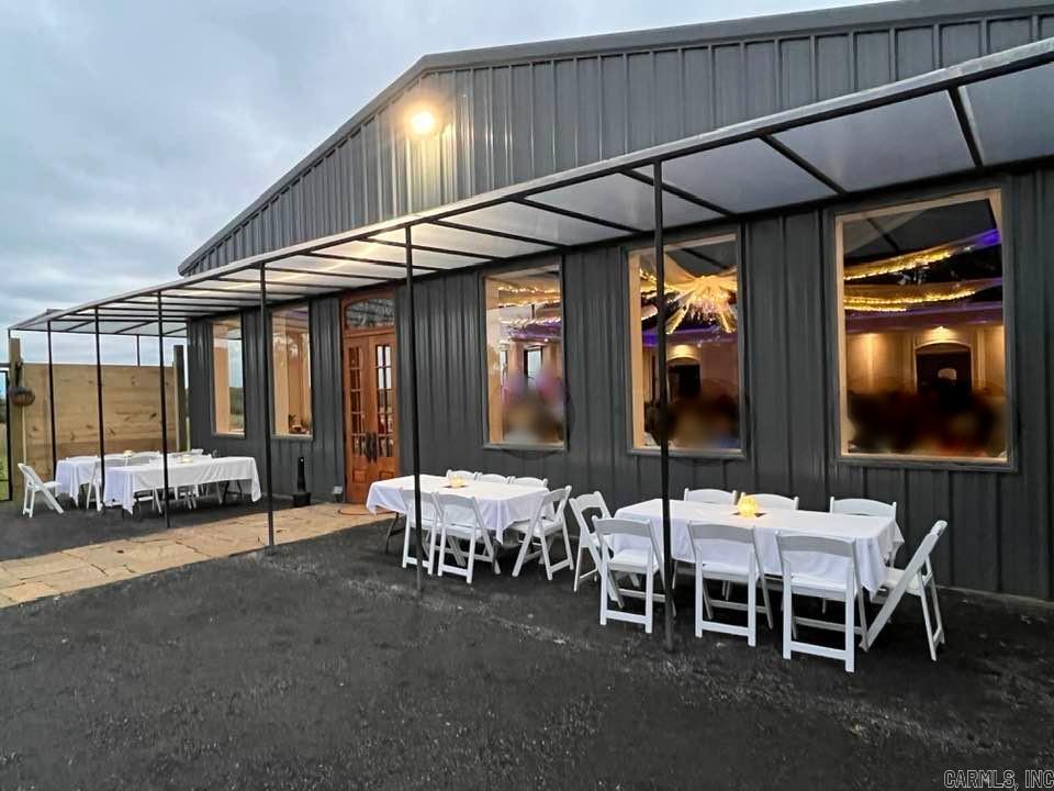 Metes & Bounds - Commercial Sale