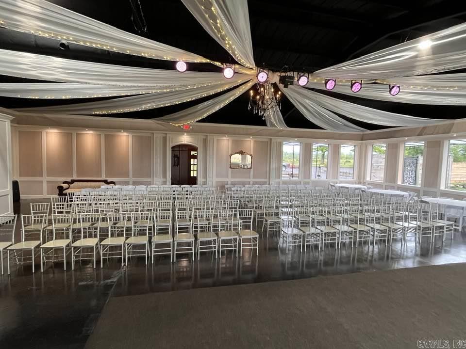 Metes & Bounds - Commercial Sale