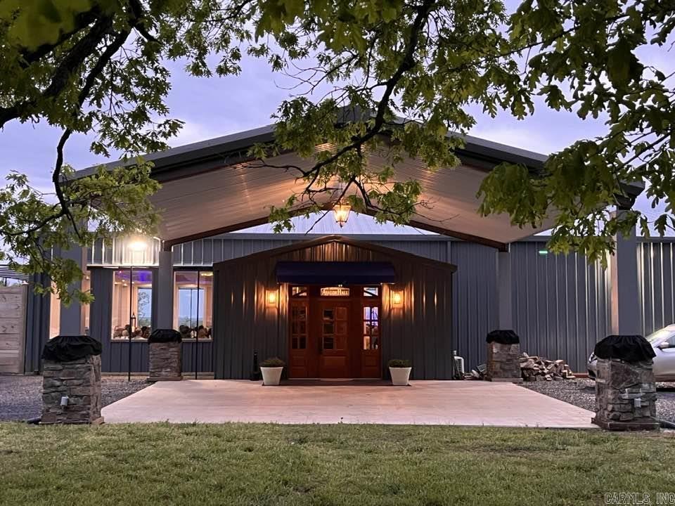 Metes & Bounds - Commercial Sale