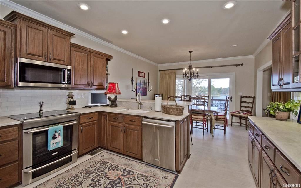 Lake View - Residential