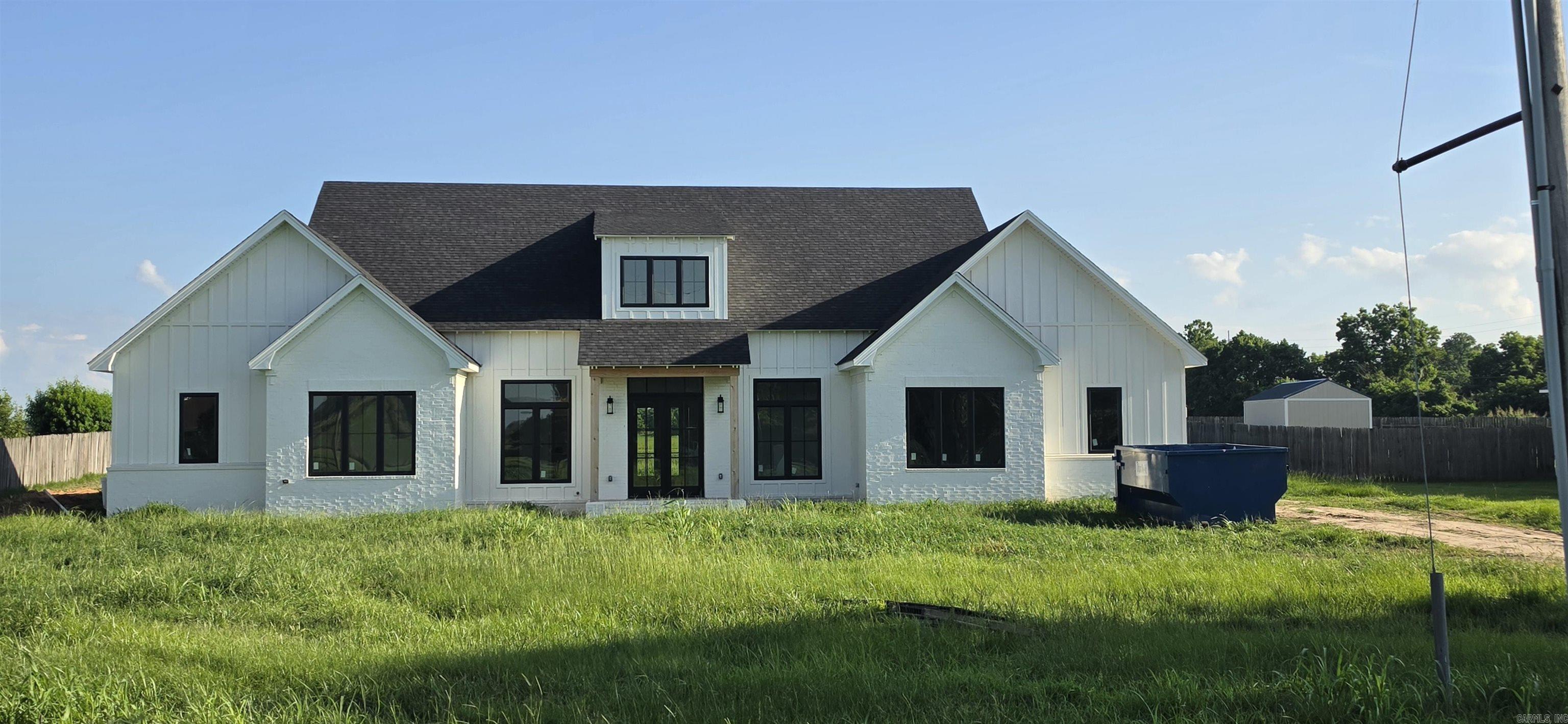 BLUE HERON ESTATES - Residential