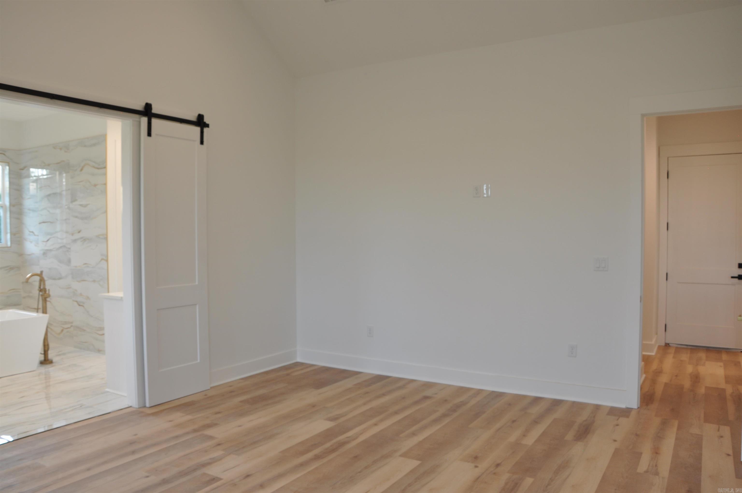 BLUE HERON ESTATES - Residential