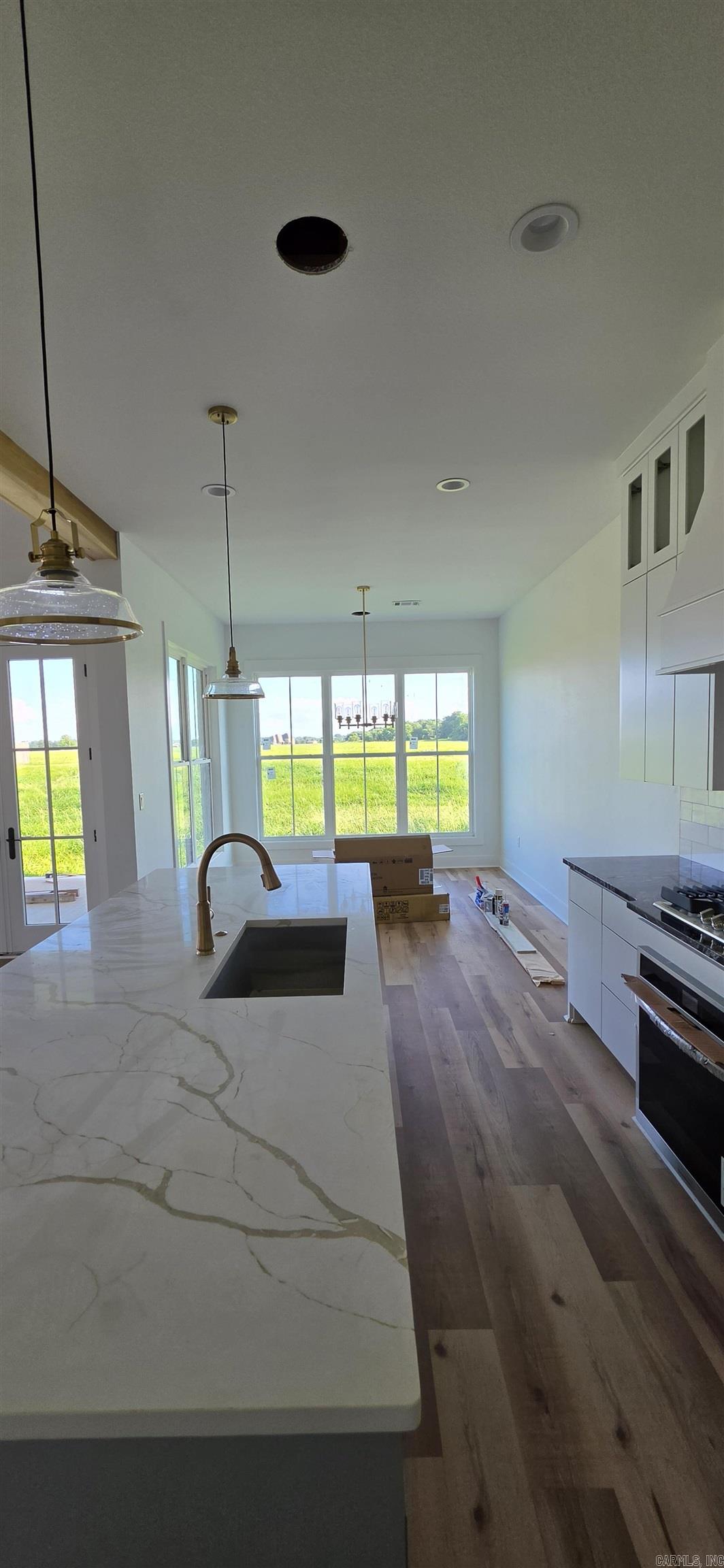 BLUE HERON ESTATES - Residential