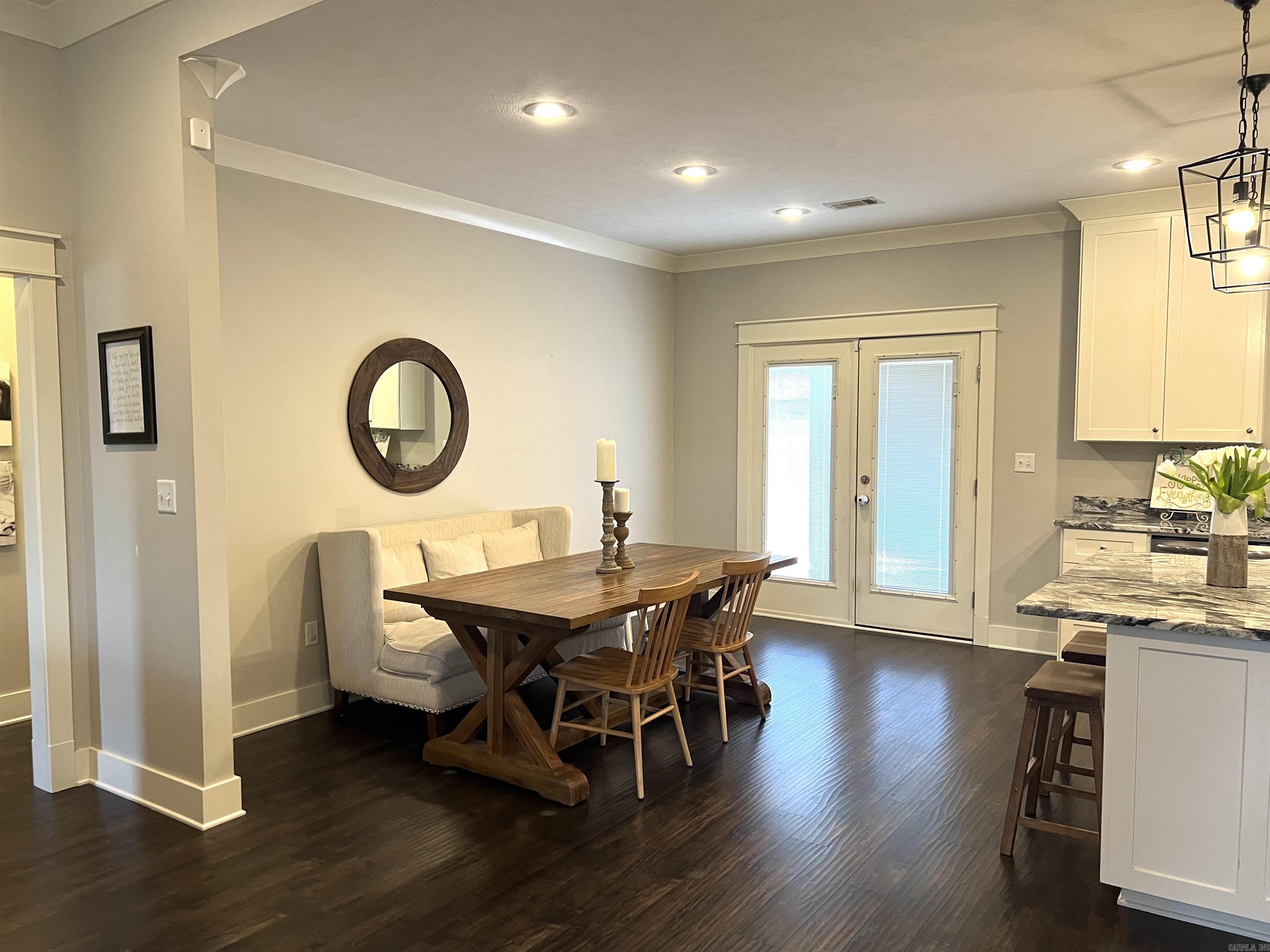 LAUREL COURT SUBDIVISION - Residential