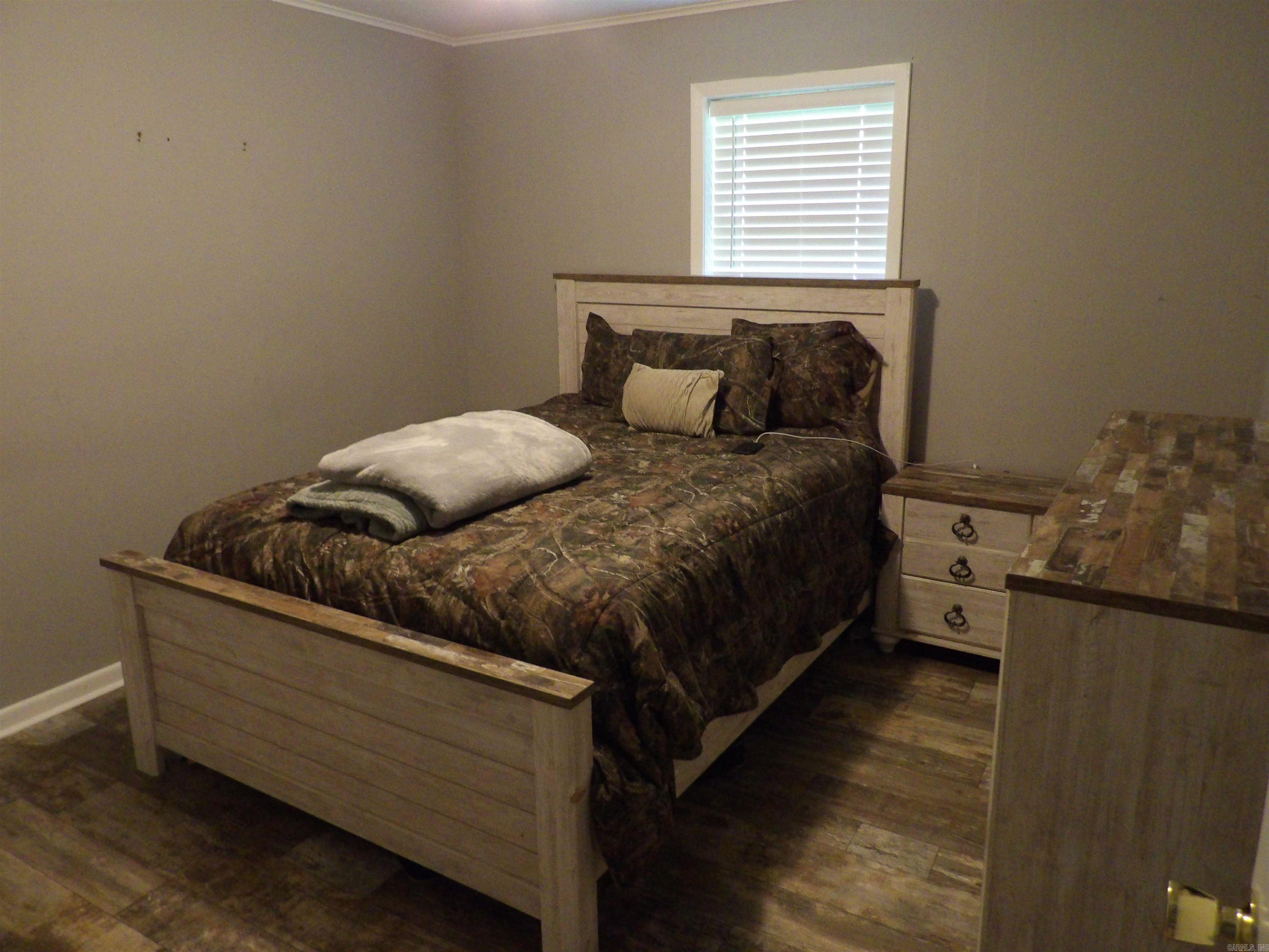 ROLLING ACRES - Residential